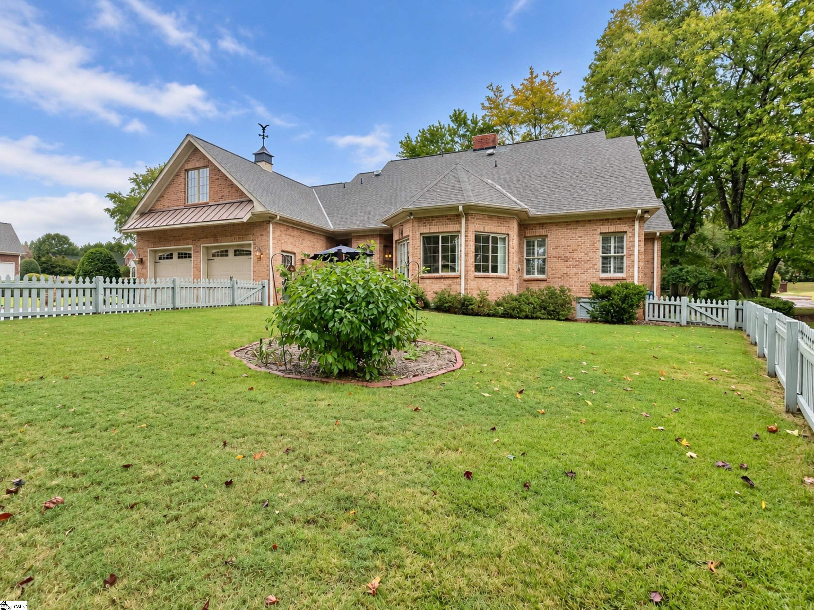 100 Sommerset Lane Property Photo 36