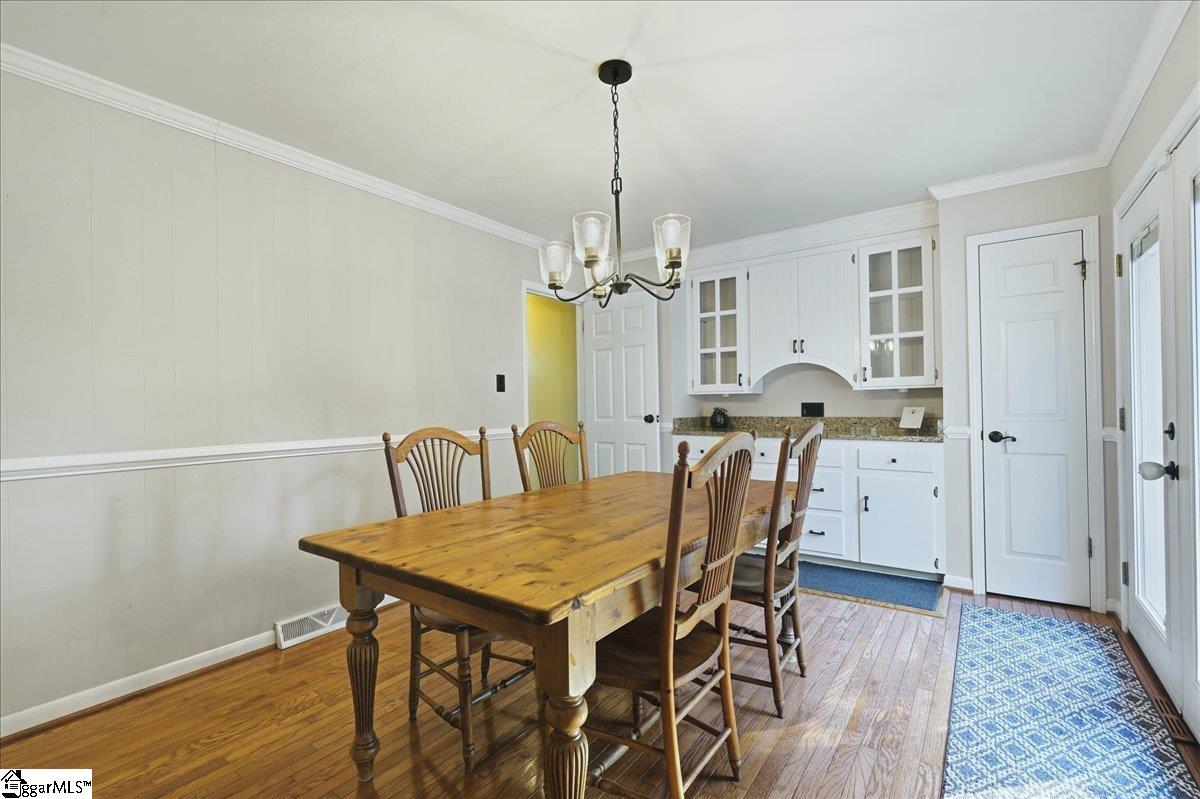 500 Pinewood Drive Property Photo 12