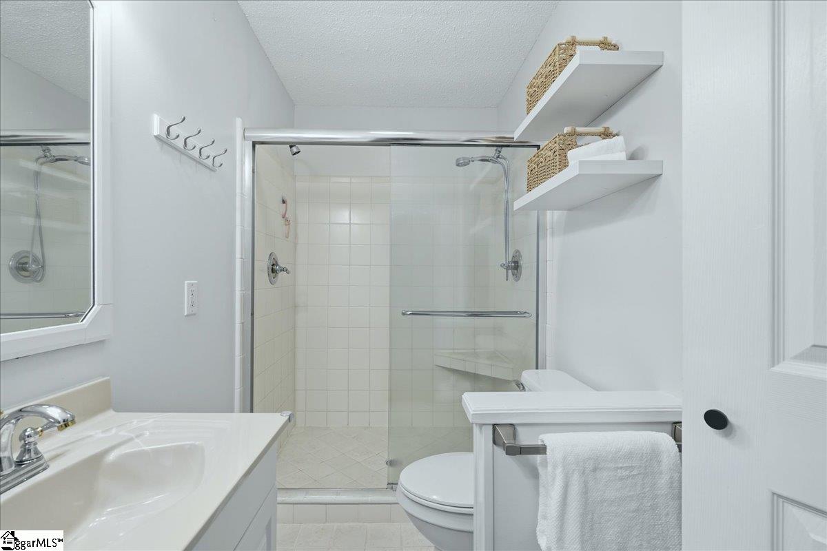 500 Pinewood Drive Property Photo 19
