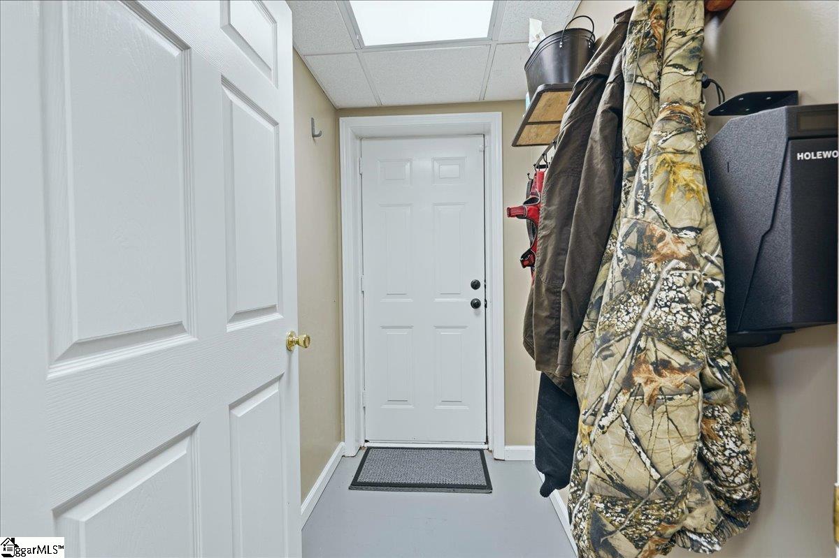 500 Pinewood Drive Property Photo 34