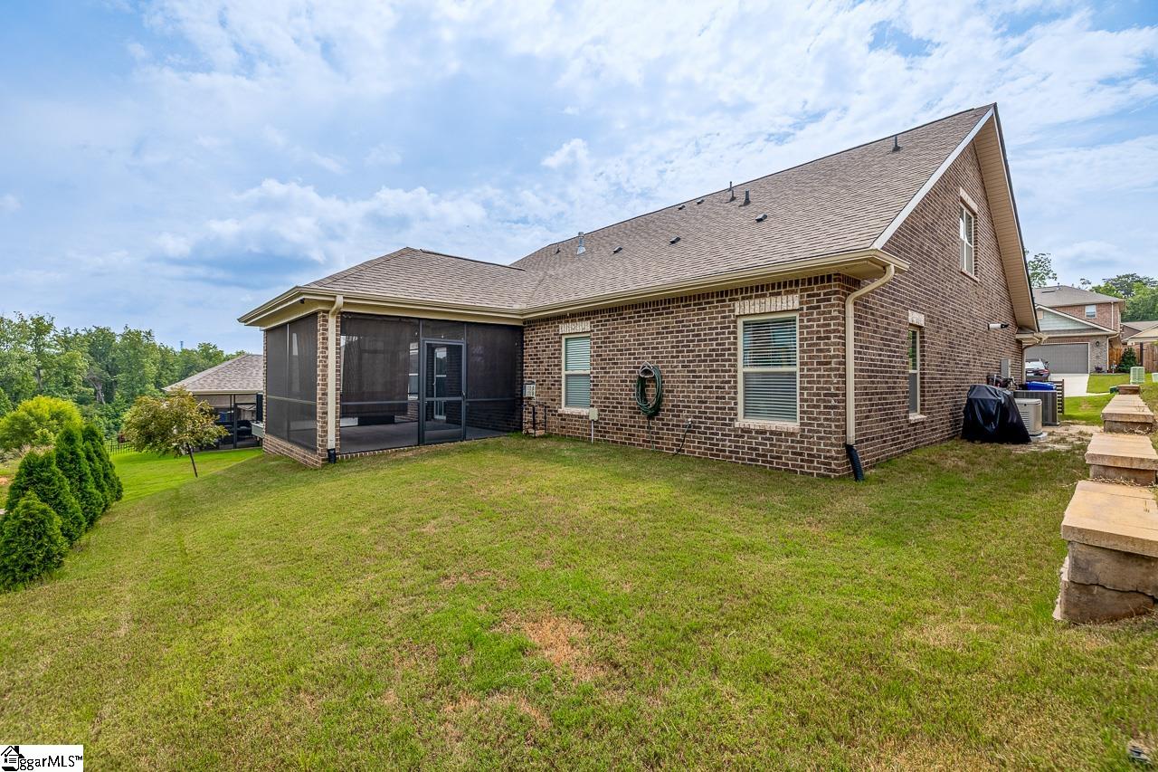 517 Flying Squirrel Way Property Photo 3