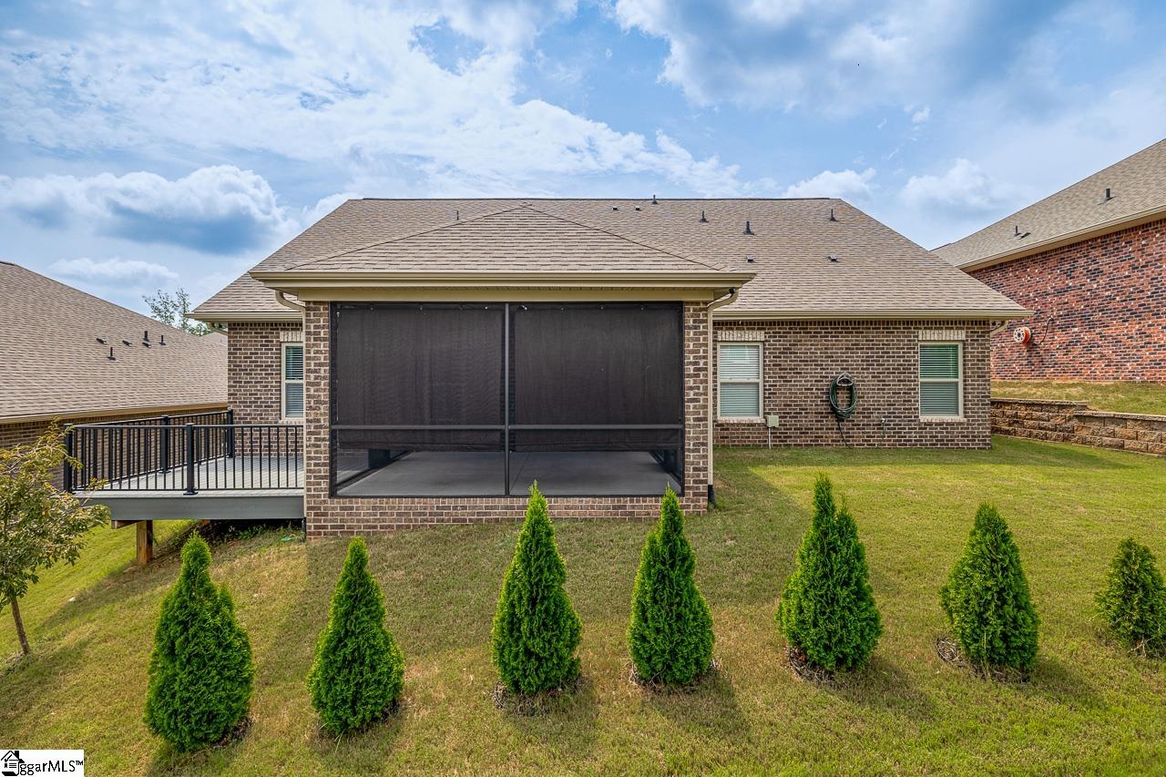 517 Flying Squirrel Way Property Photo 4