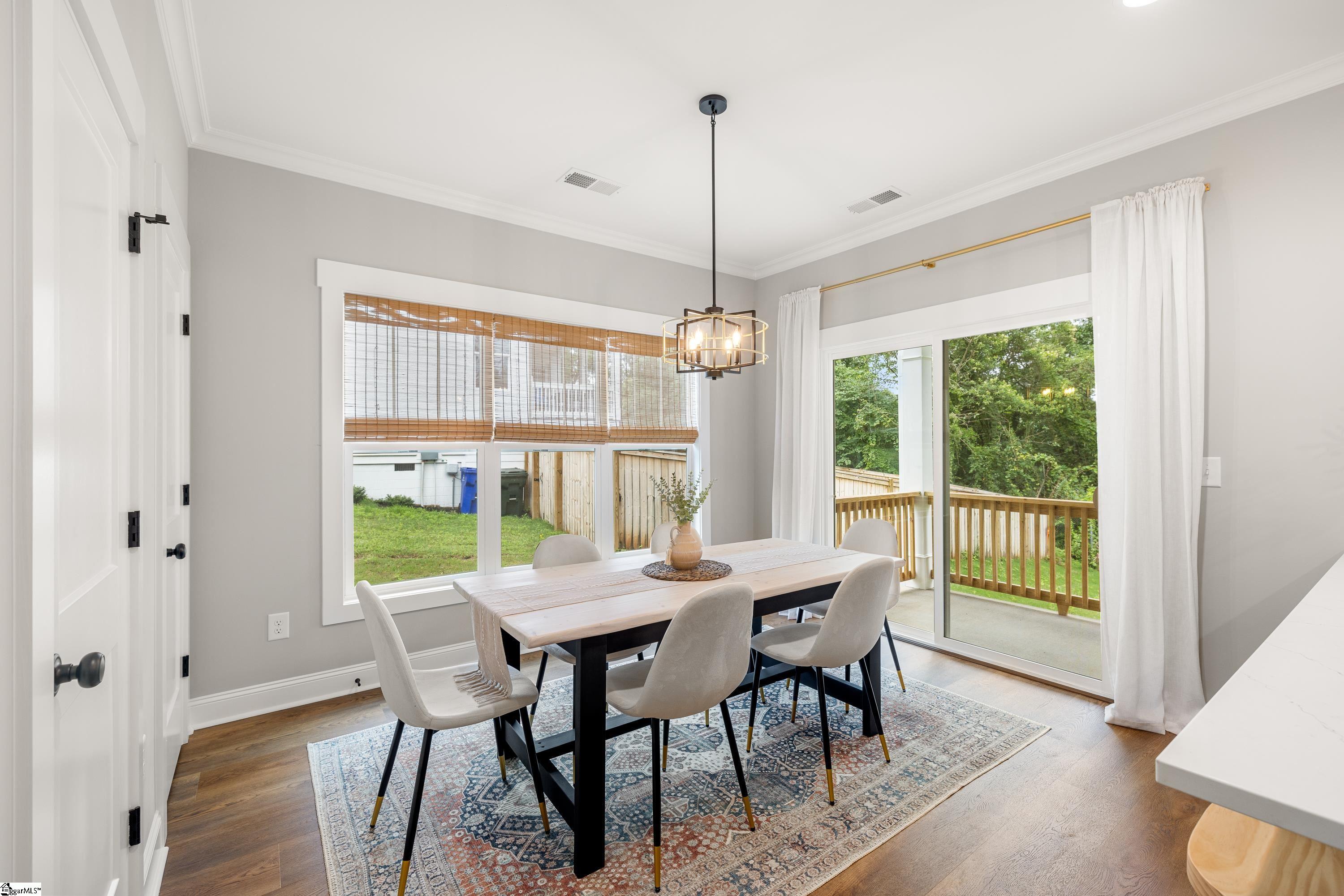 570 Lowndes Hill Road Property Photo 14