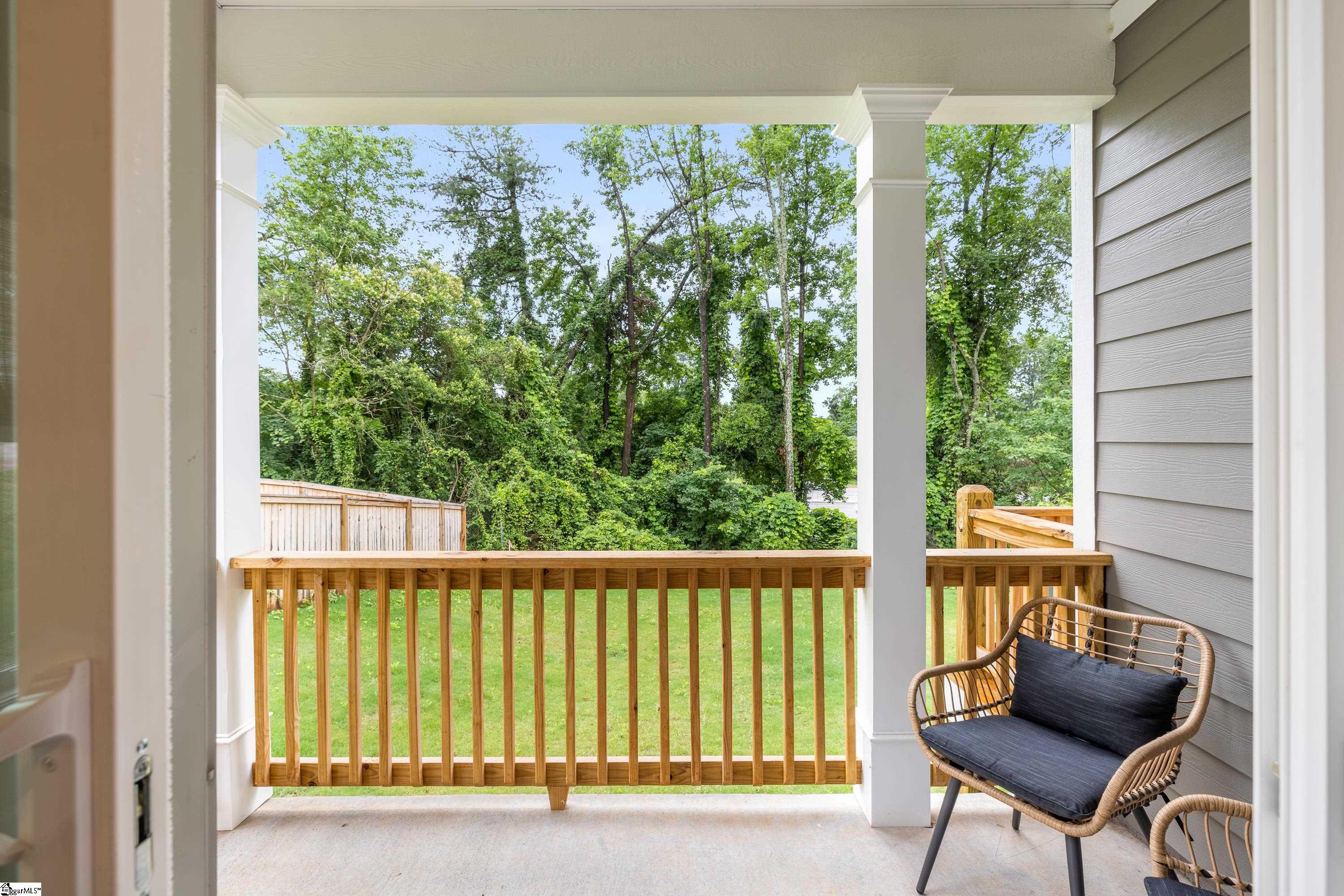 570 Lowndes Hill Road Property Photo 16