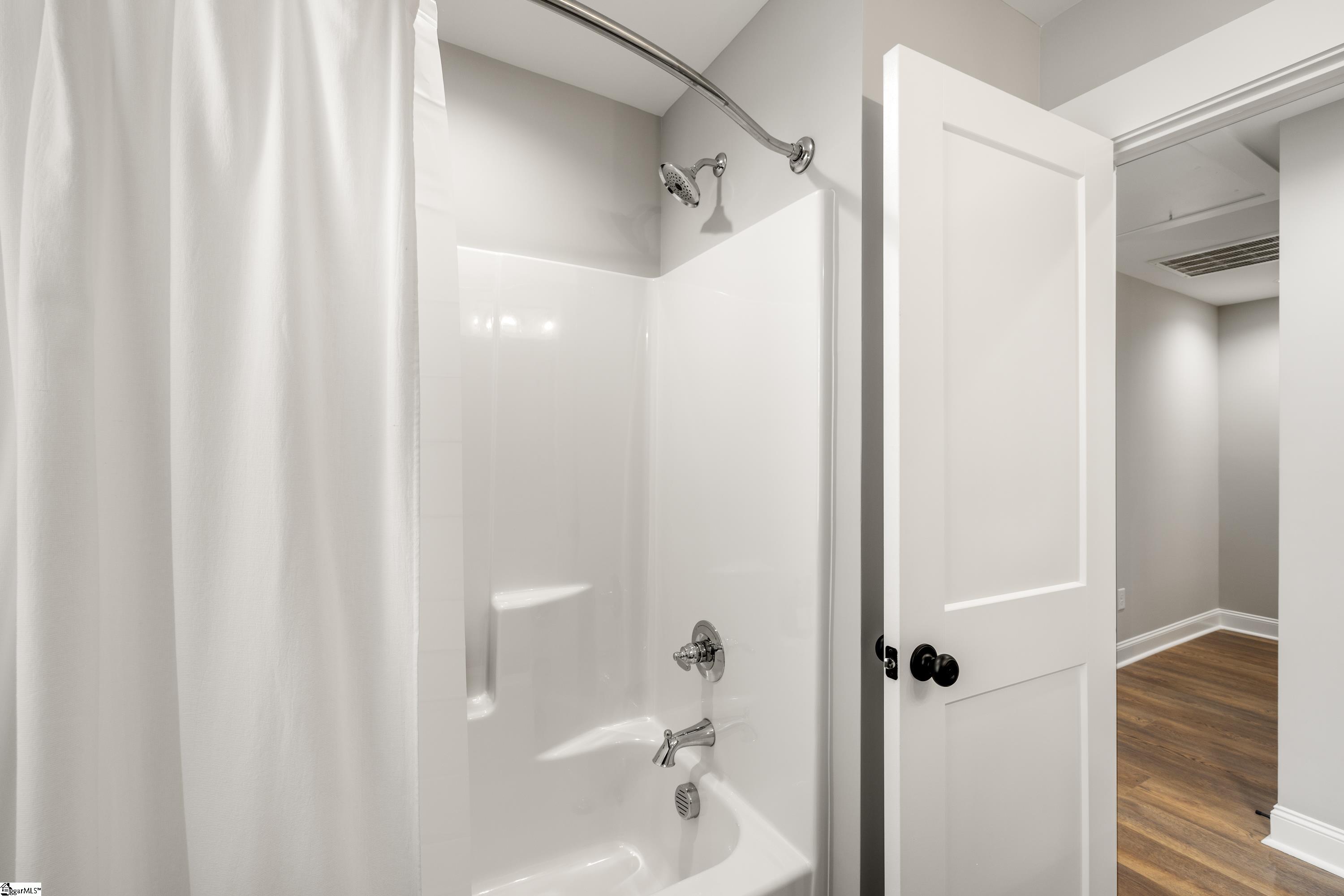 570 Lowndes Hill Road Property Photo 23