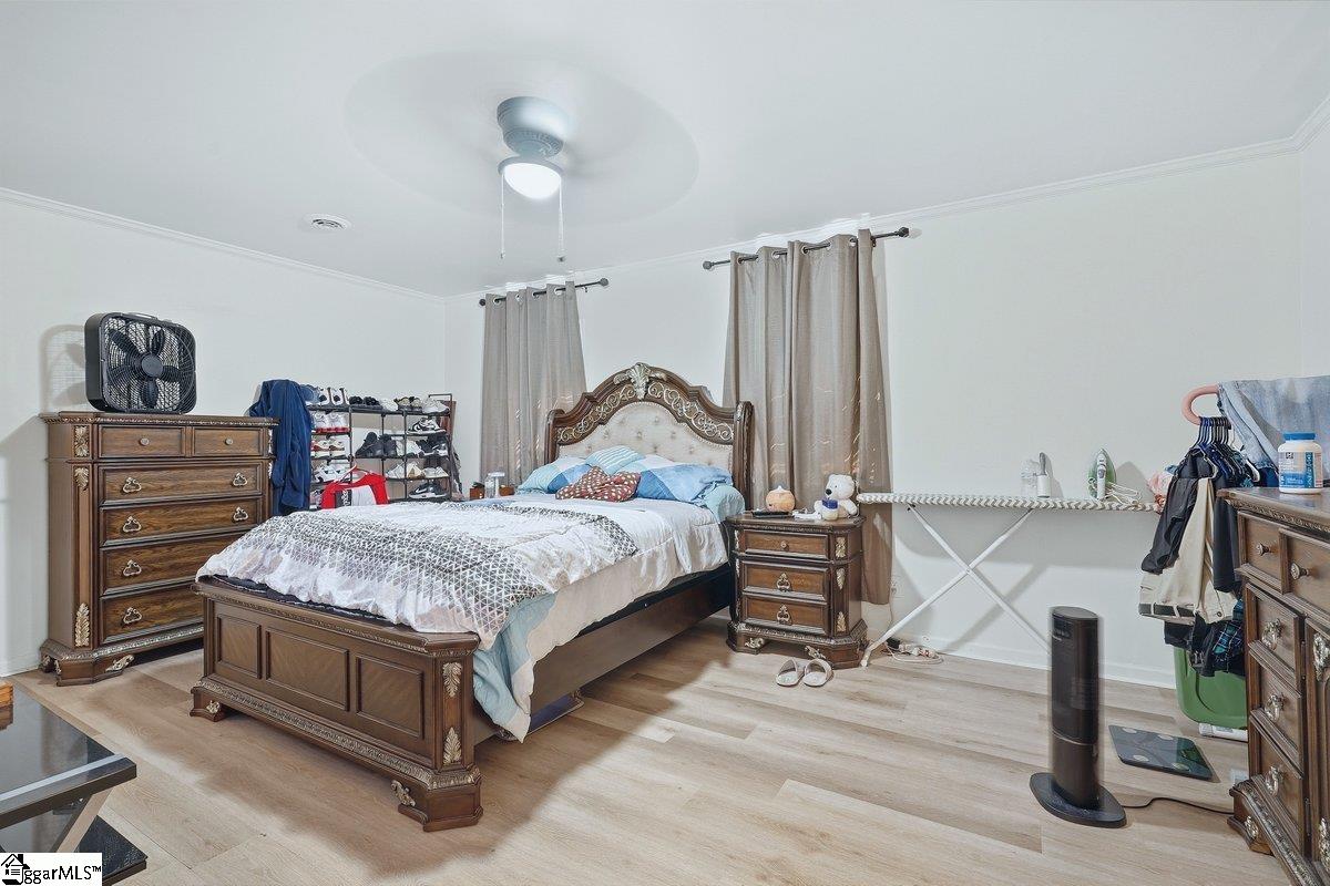 51 Hidden Spings Road Property Photo 14