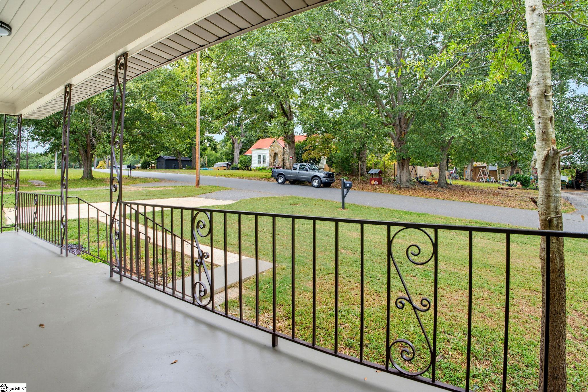 23 Spring Street Property Photo 33