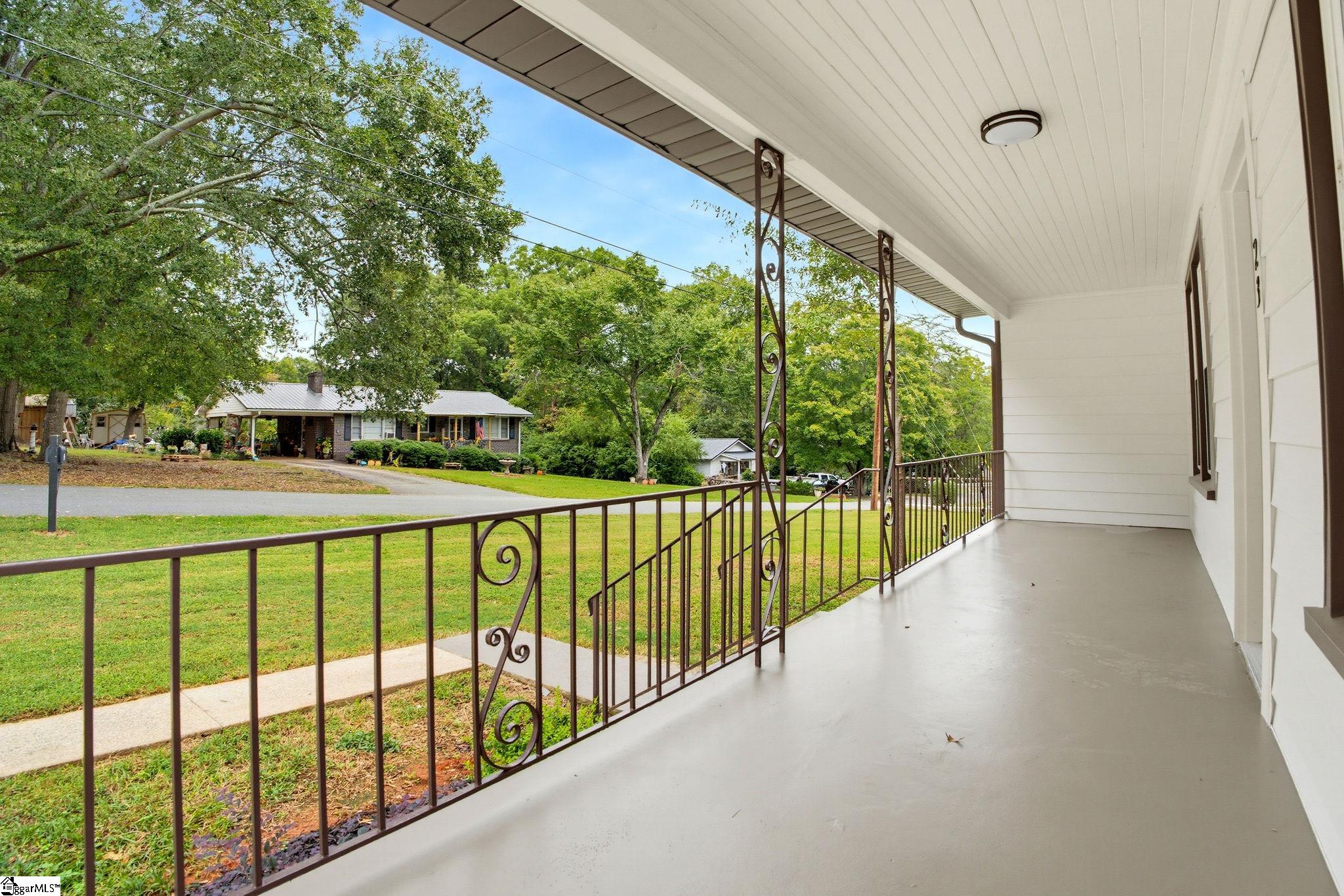23 Spring Street Property Photo 34
