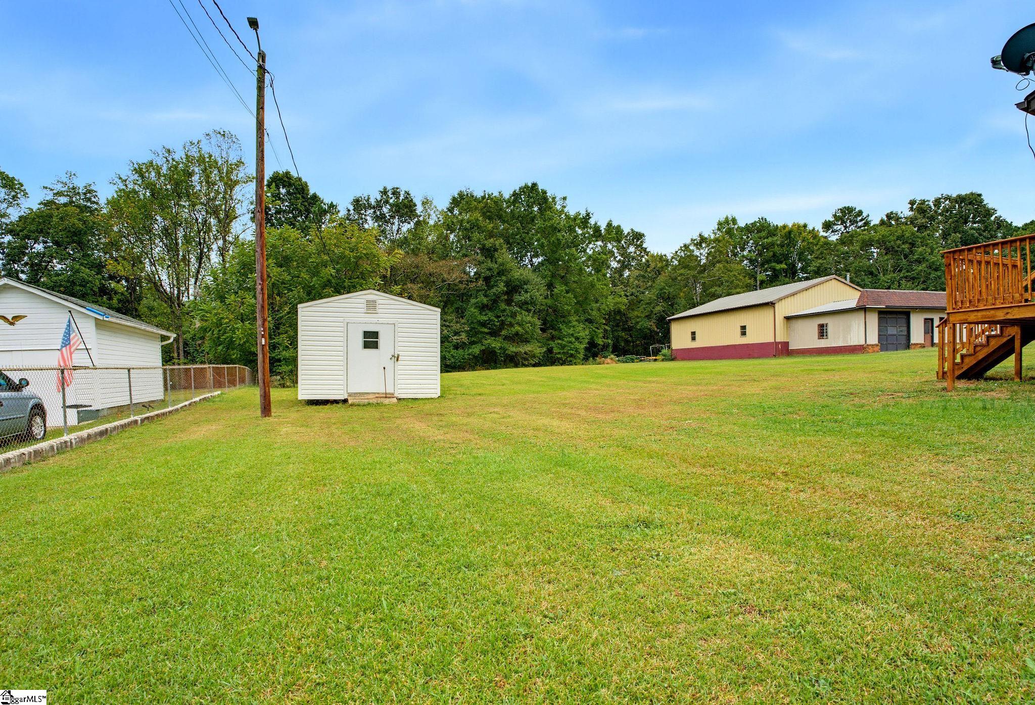 23 Spring Street Property Photo 36
