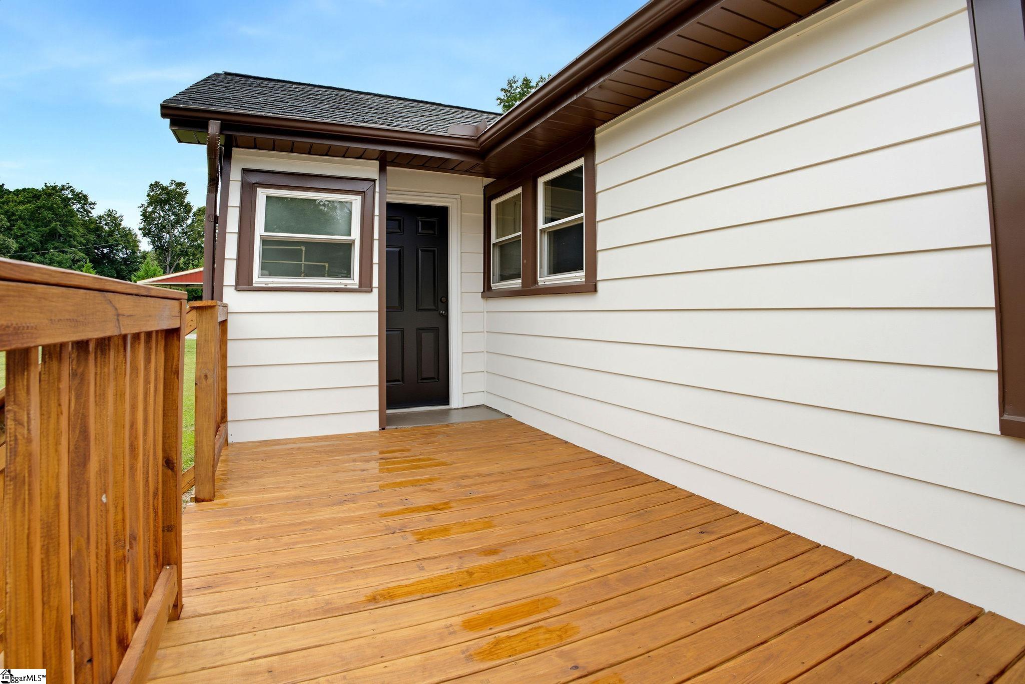 23 Spring Street Property Photo 39