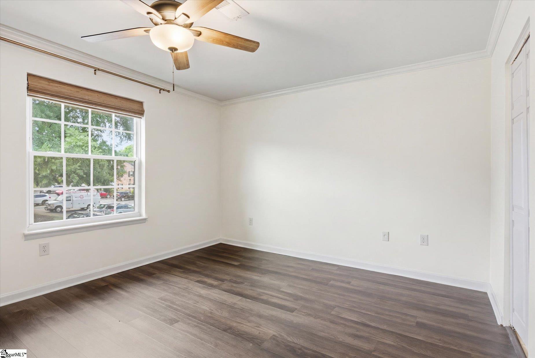 925 Cleveland Street Property Photo 4