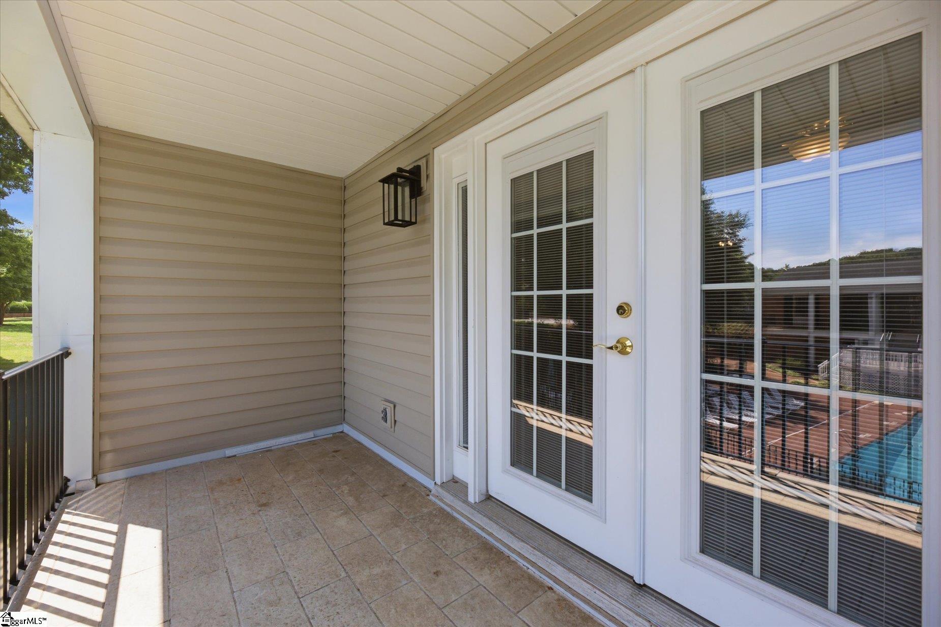 925 Cleveland Street Property Photo 15