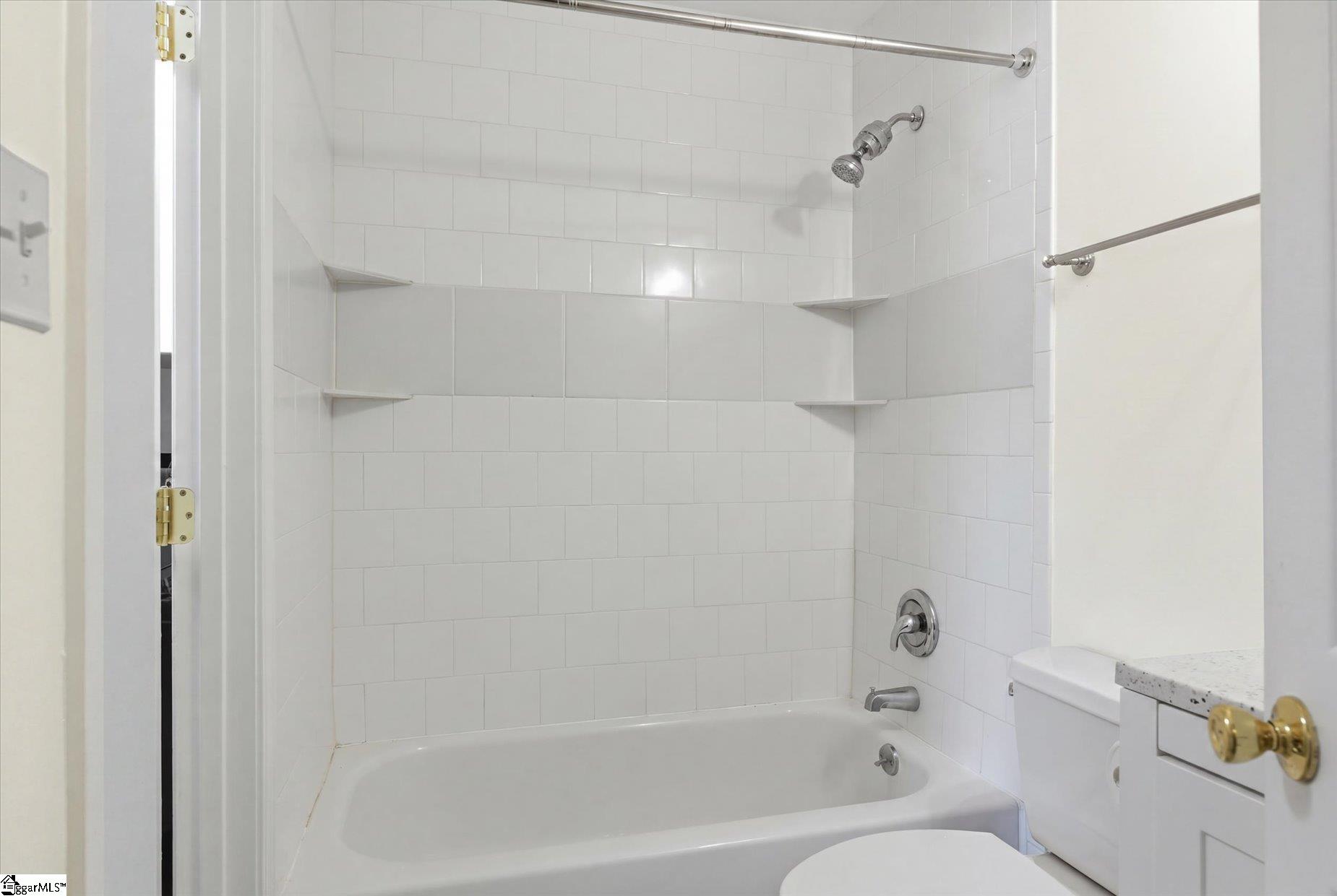 925 Cleveland Street Property Photo 19