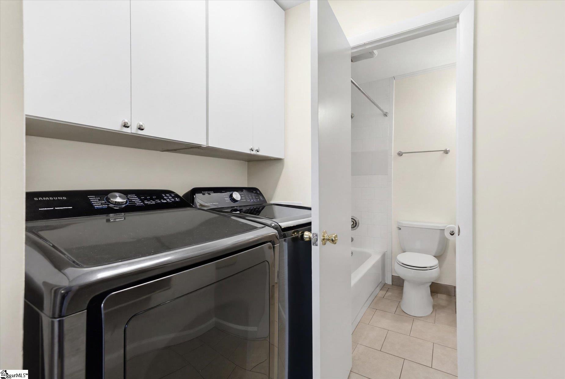925 Cleveland Street Property Photo 23