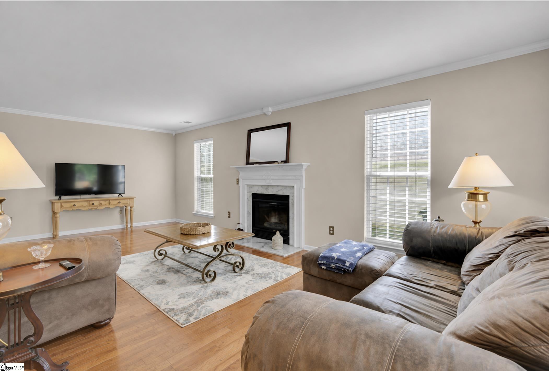 415 Scarlet Oak Drive Property Photo 5