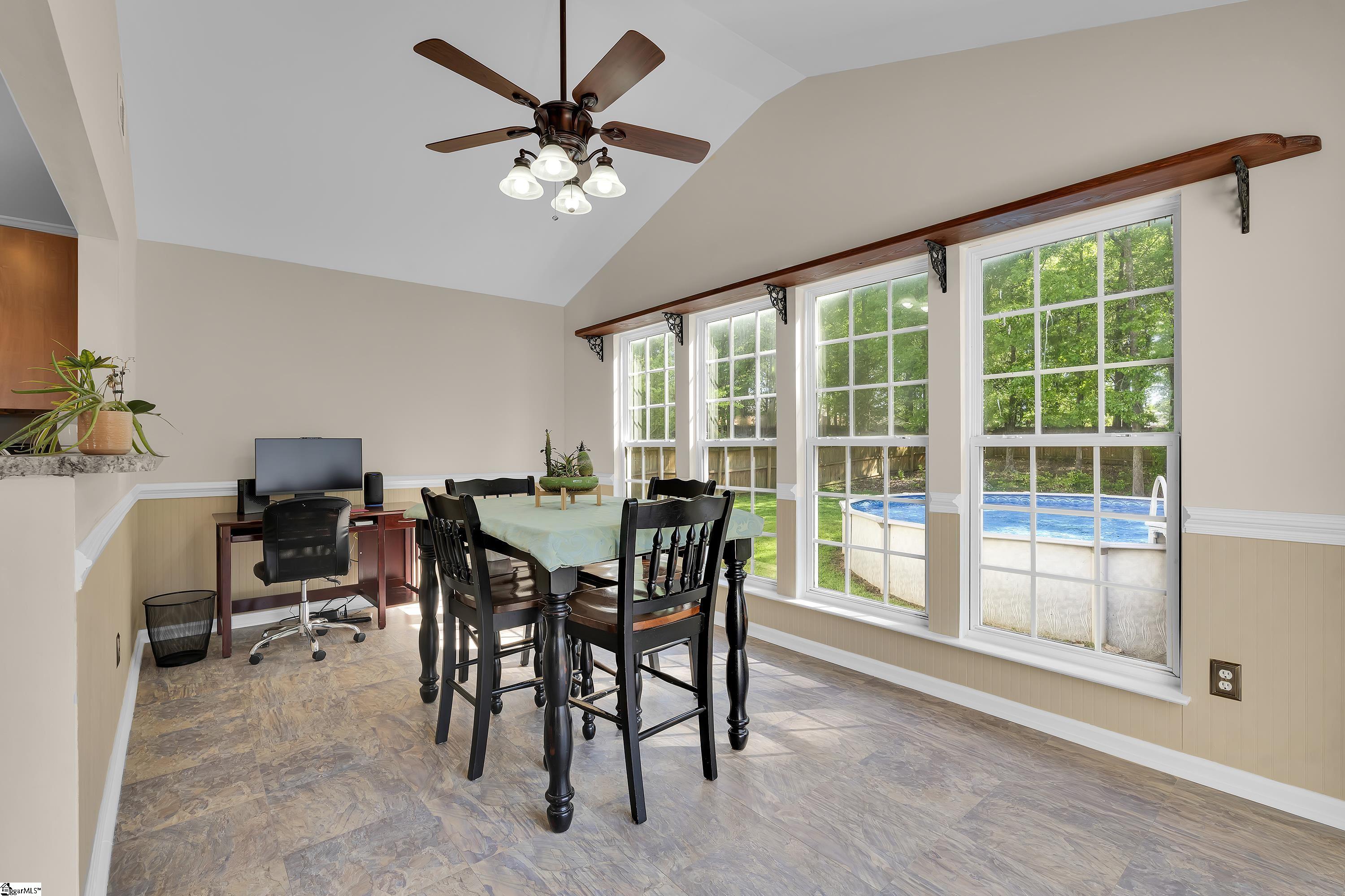 415 Scarlet Oak Drive Property Photo 13