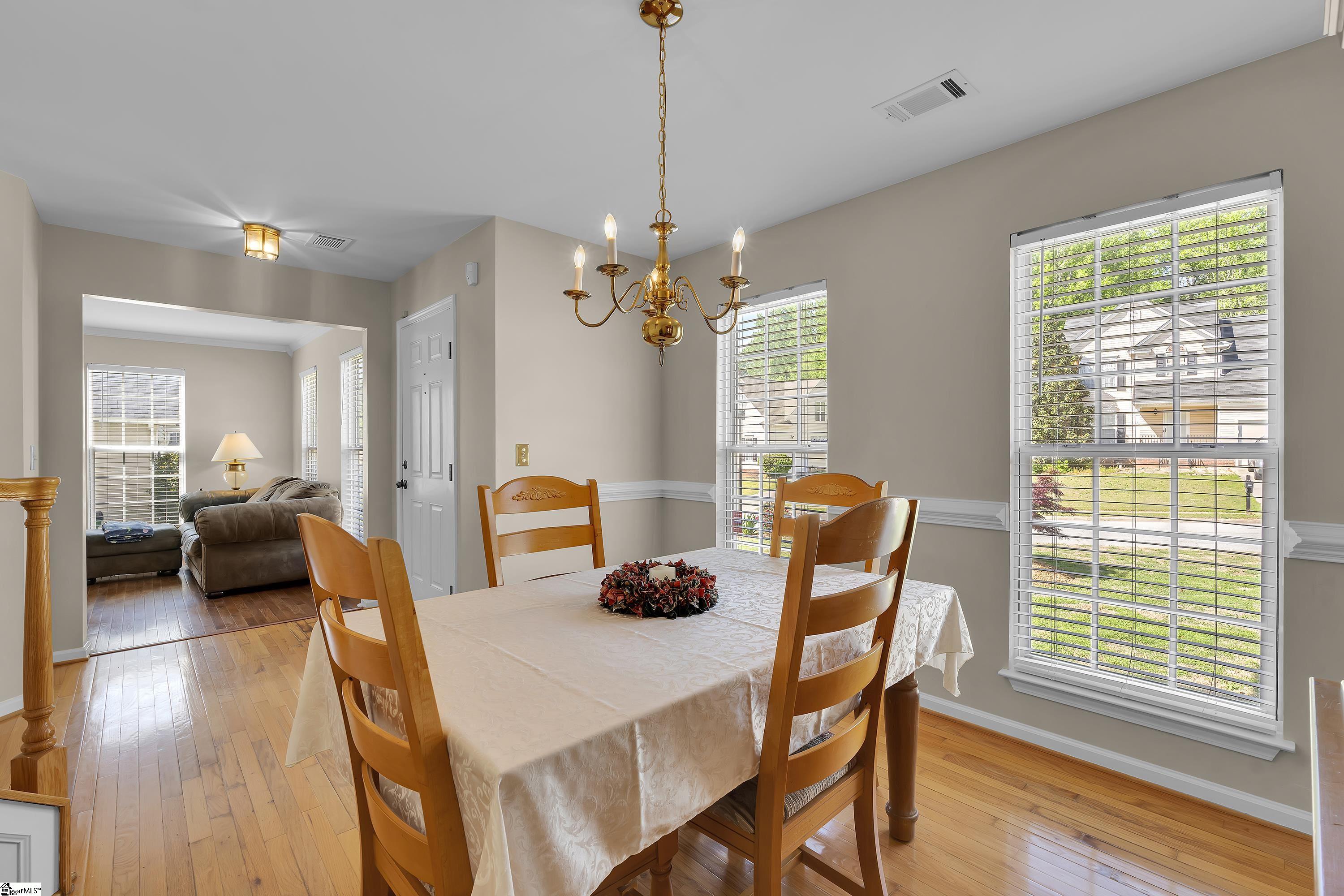 415 Scarlet Oak Drive Property Photo 16