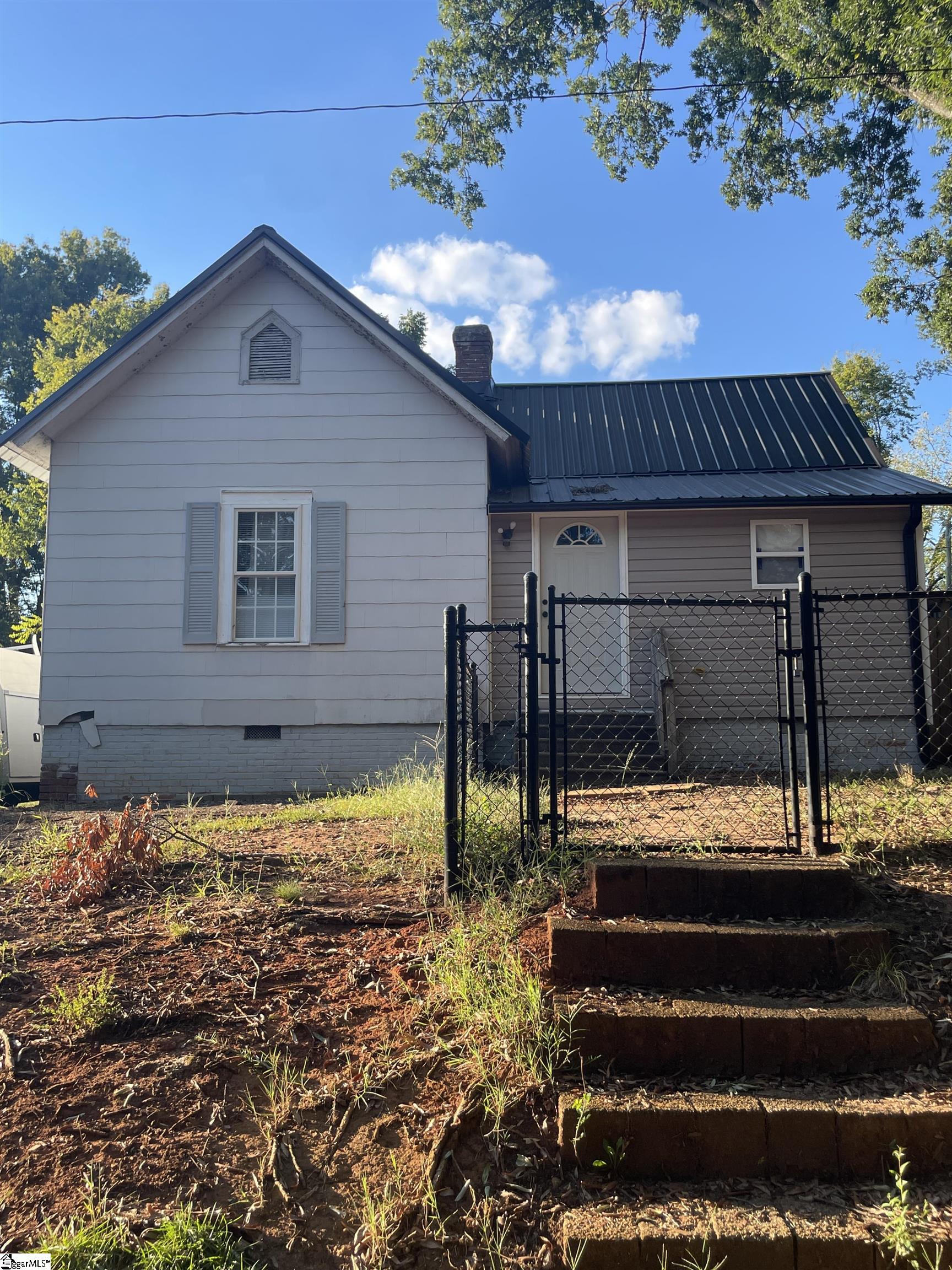 20 1st Street Property Photo 1