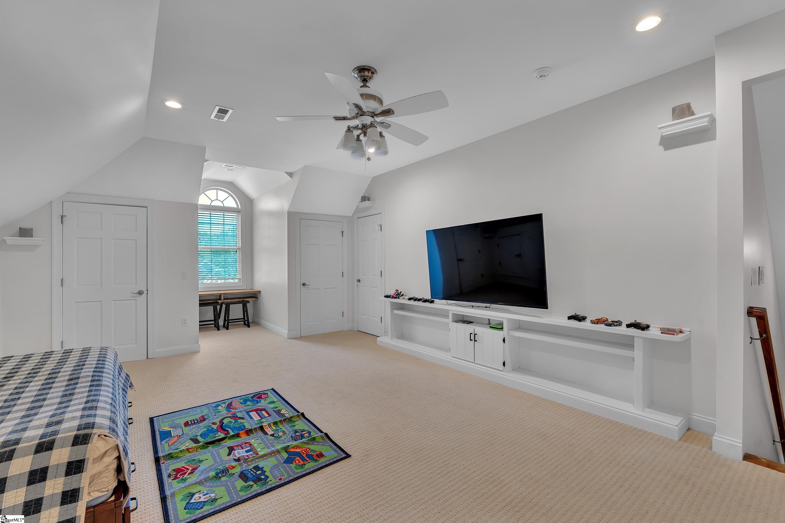 1 Doeskin Hill Lane Property Photo 22