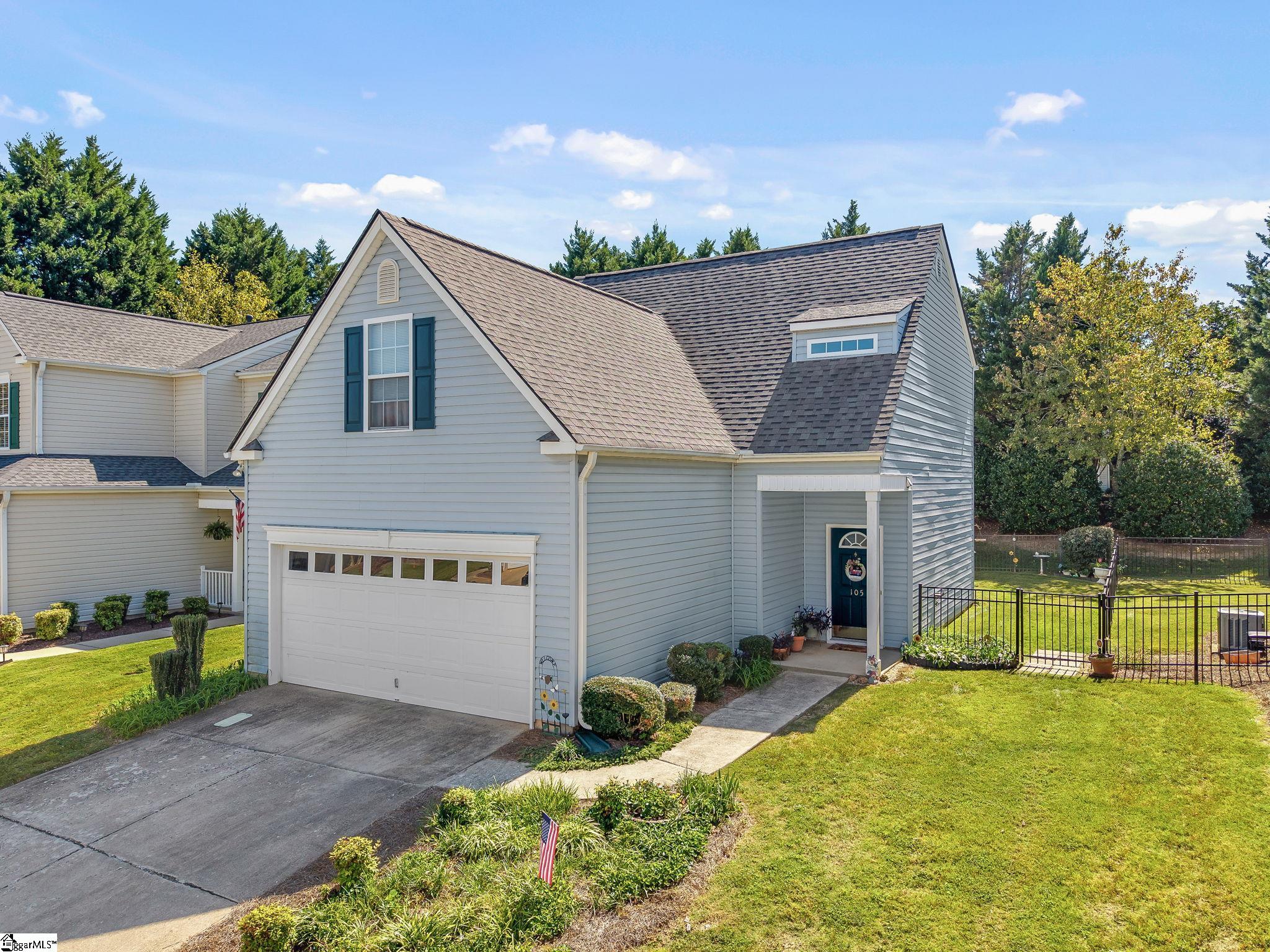 105 Ledgewood Way Property Photo 3