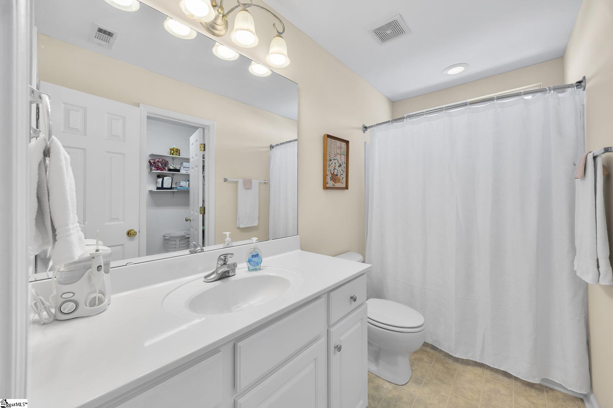 105 Ledgewood Way Property Photo 28