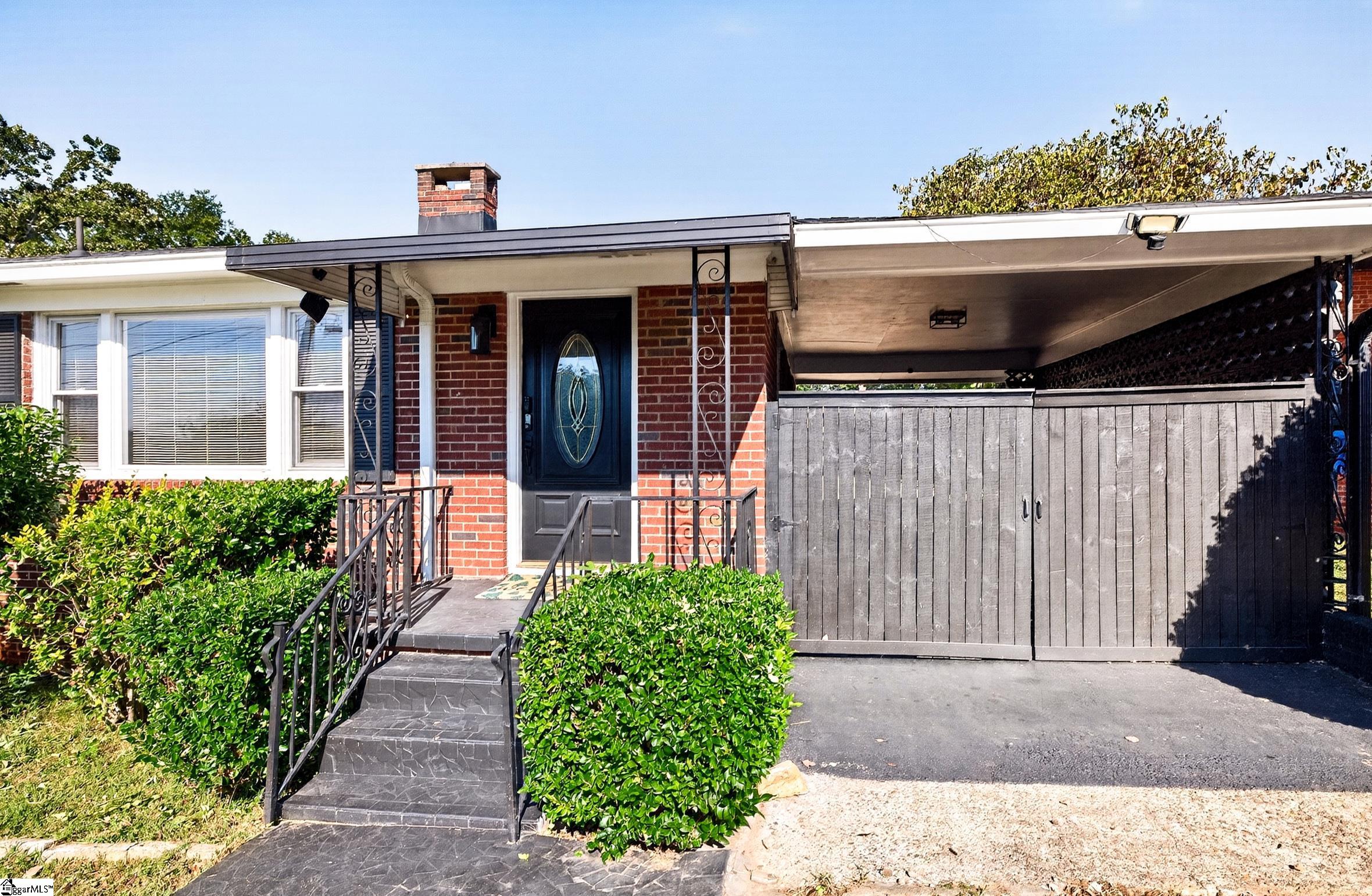 24 Maudie Street Property Photo 4