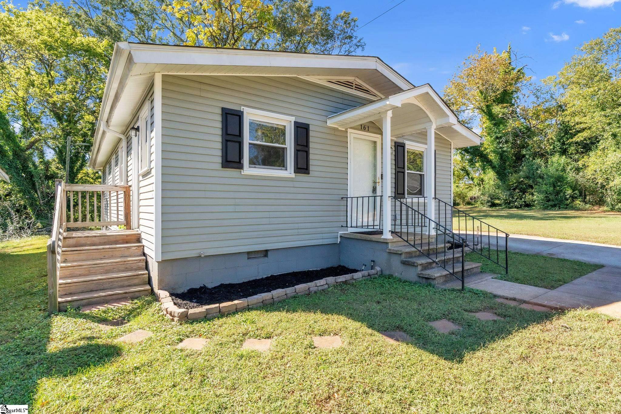161 Home Street Property Photo 2