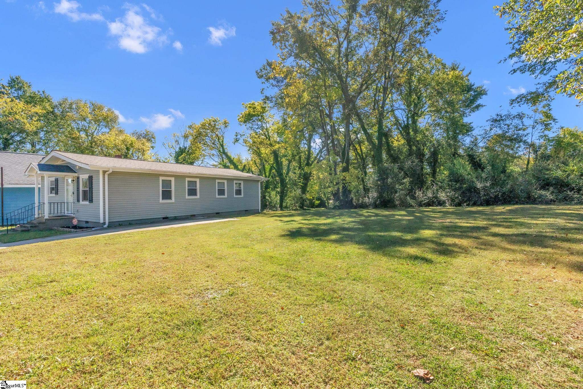 161 Home Street Property Photo 25