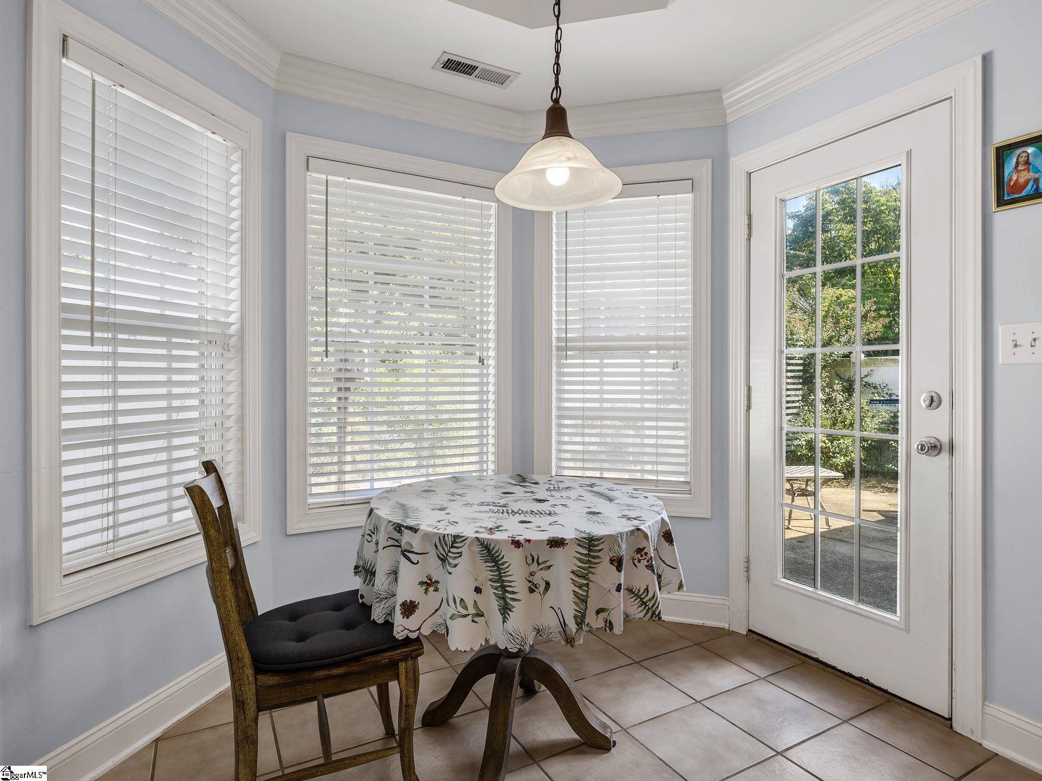 101 Banbury Circle Property Photo 22