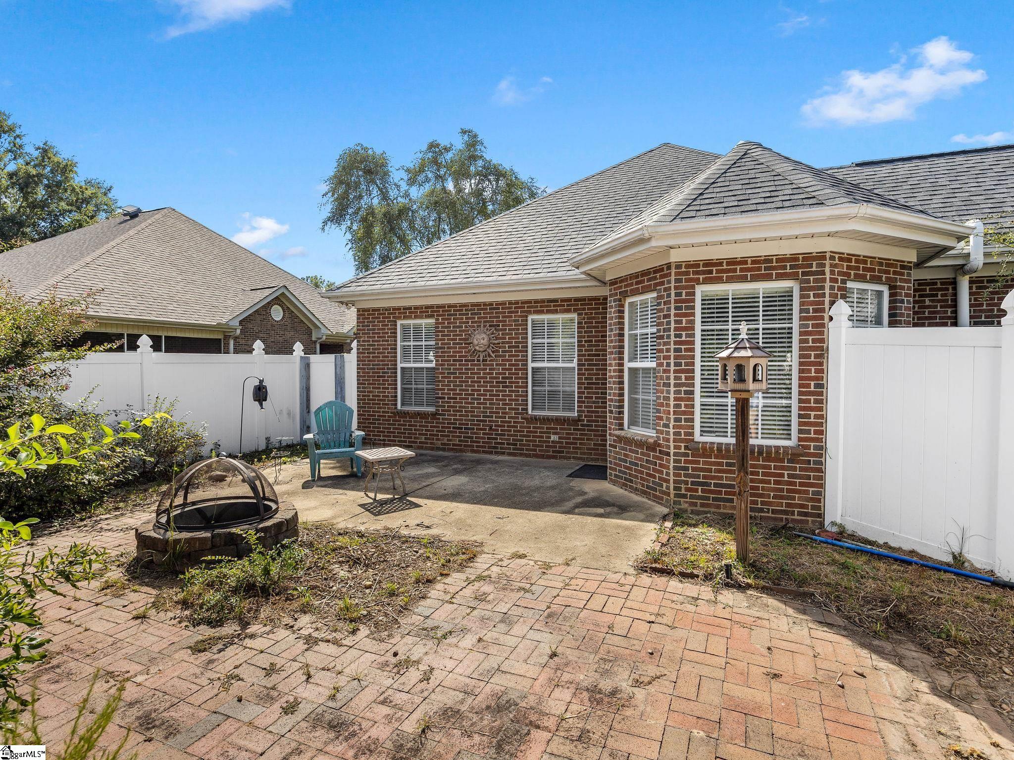 101 Banbury Circle Property Photo 35