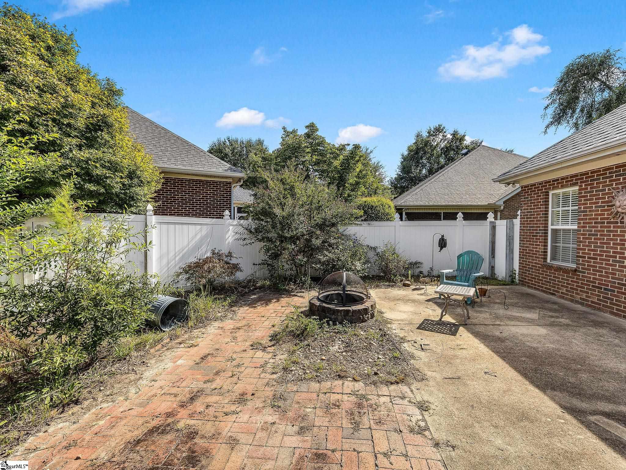 101 Banbury Circle Property Photo 37