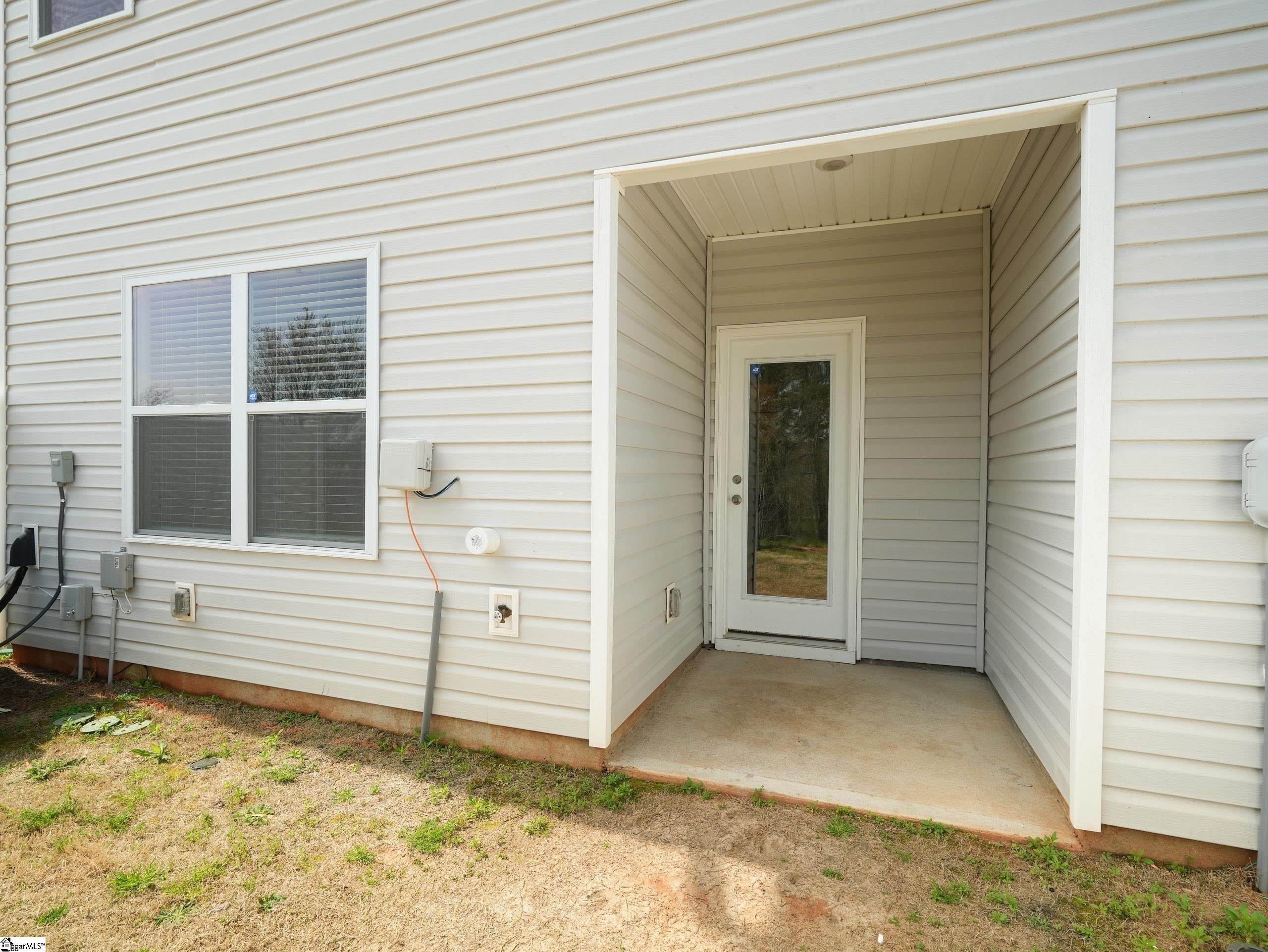 107 Sunriff Court Property Photo 12