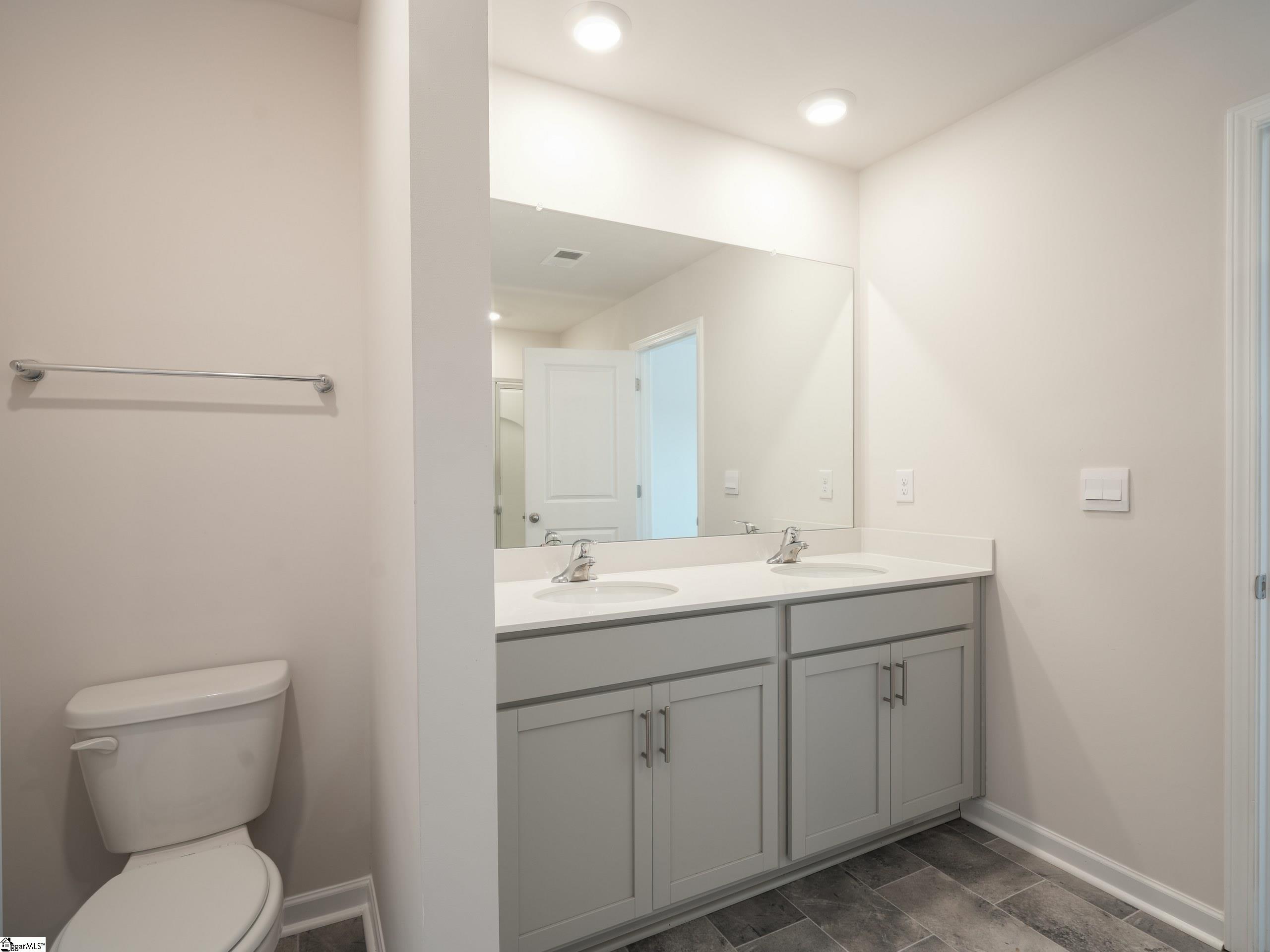 107 Sunriff Court Property Photo 19