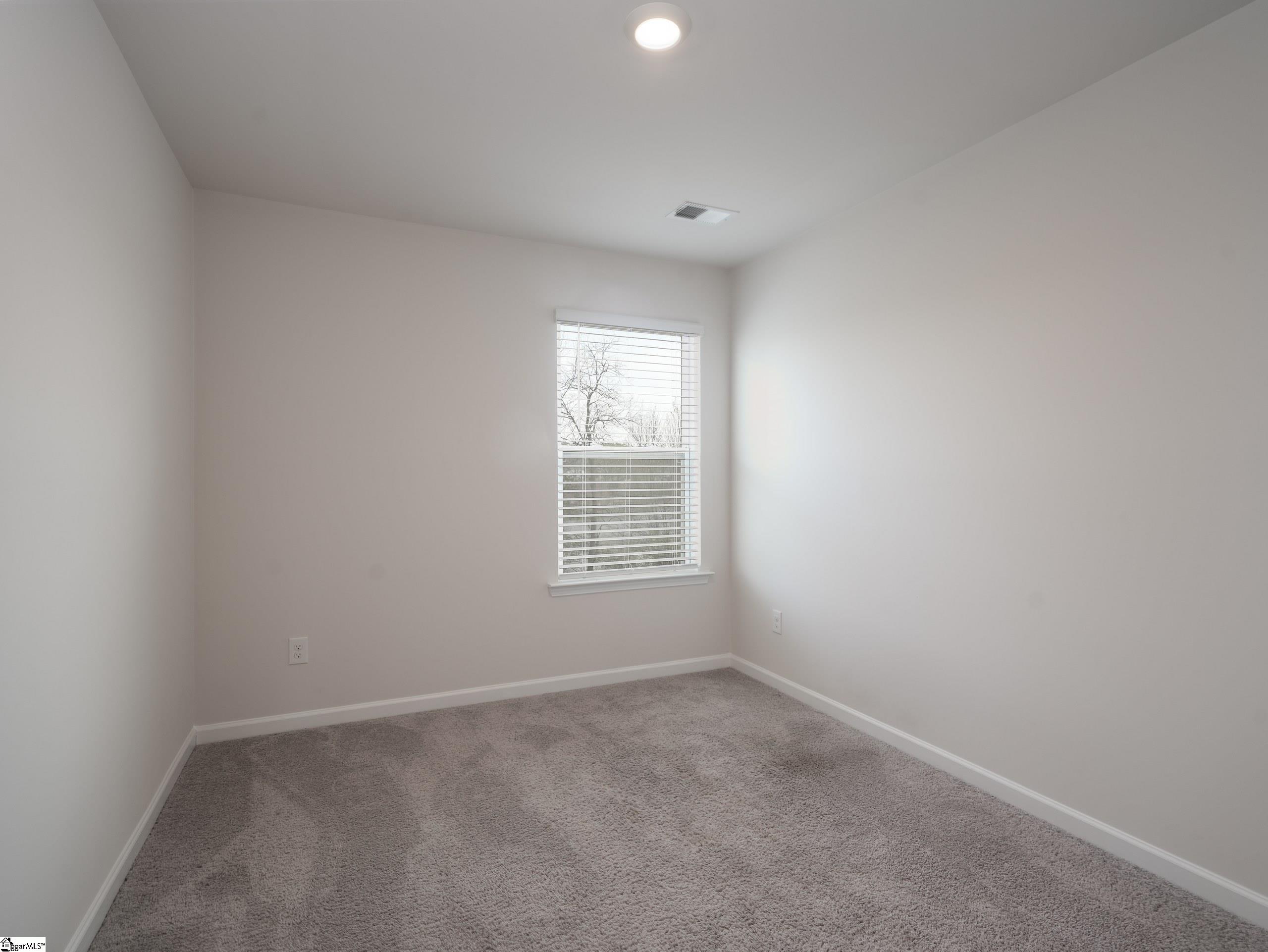 107 Sunriff Court Property Photo 23