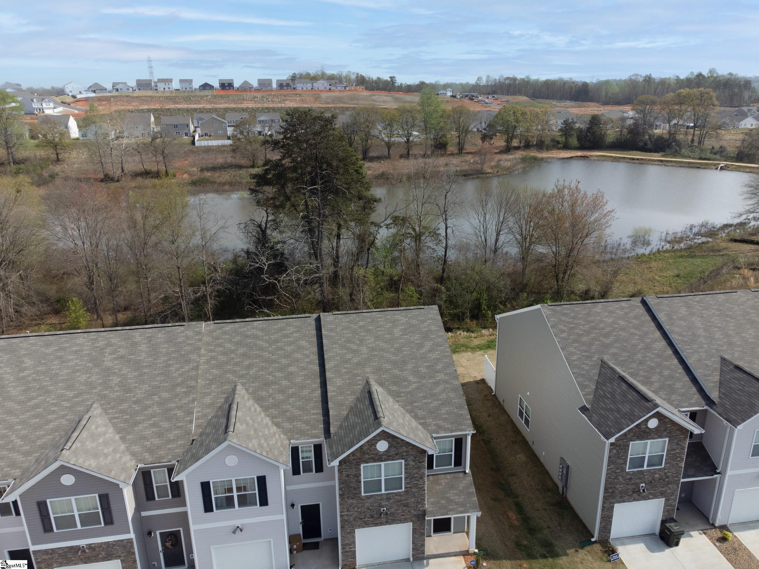 107 Sunriff Court Property Photo 27