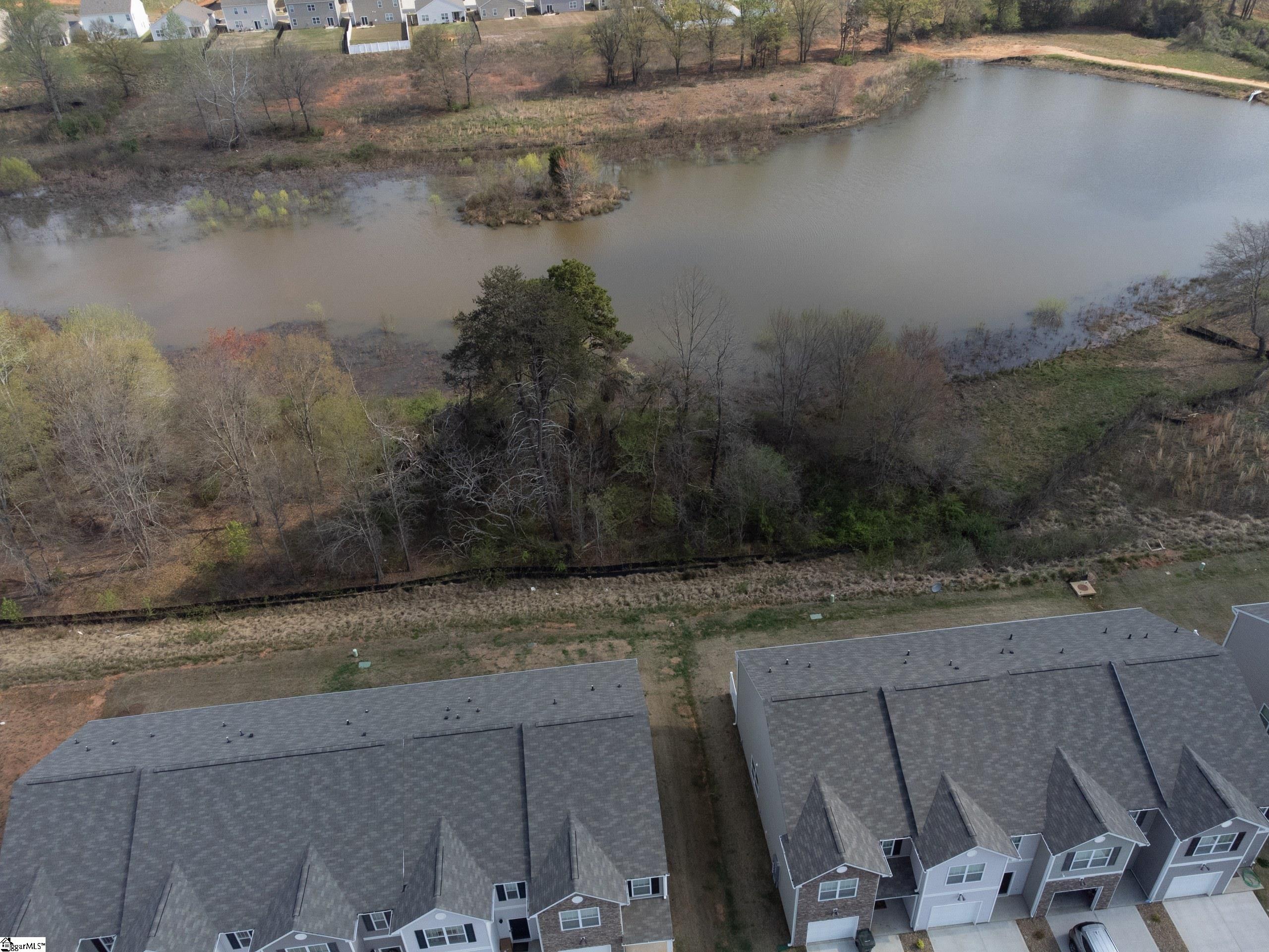 107 Sunriff Court Property Photo 31