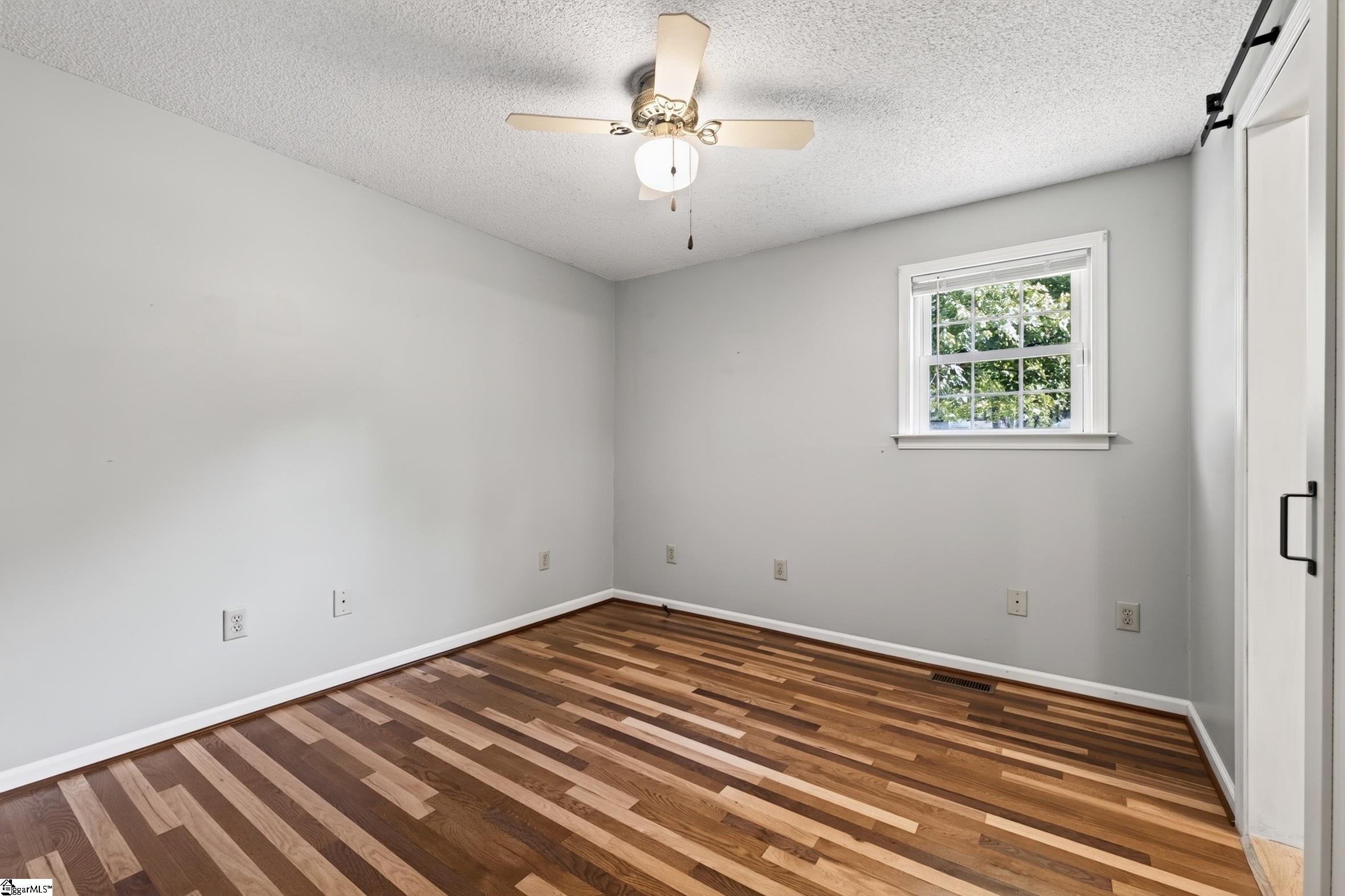 100 Kennel Drive Property Photo 30