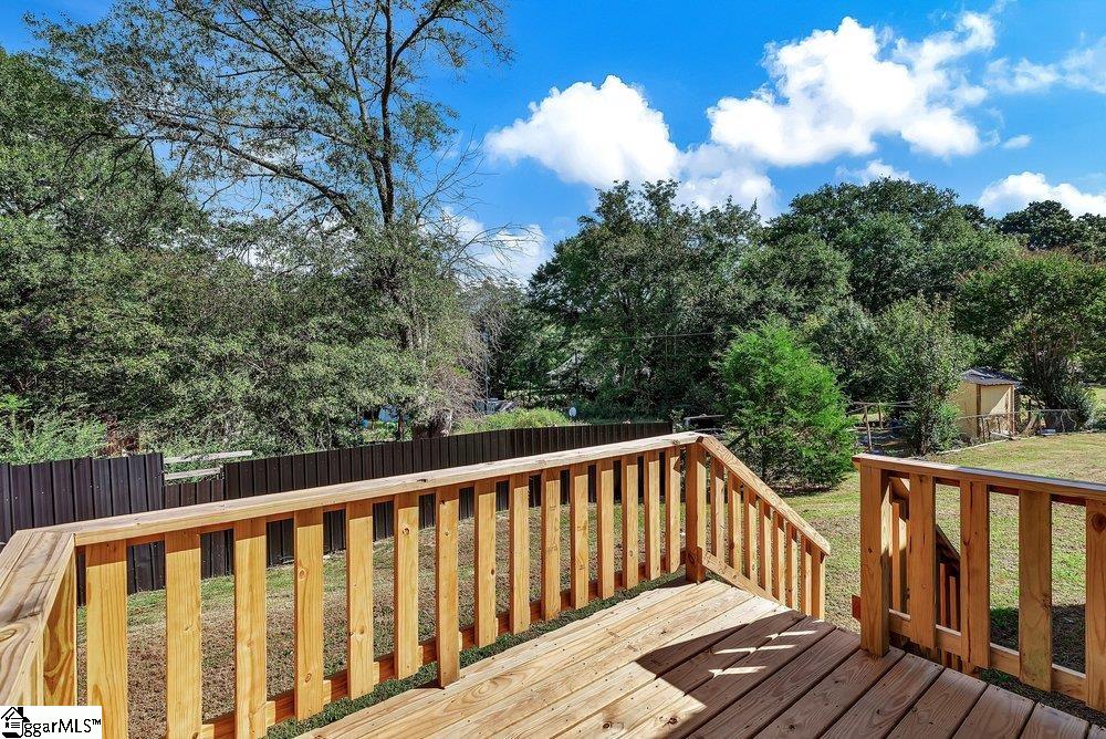 20 Chapman Lane Property Photo 5