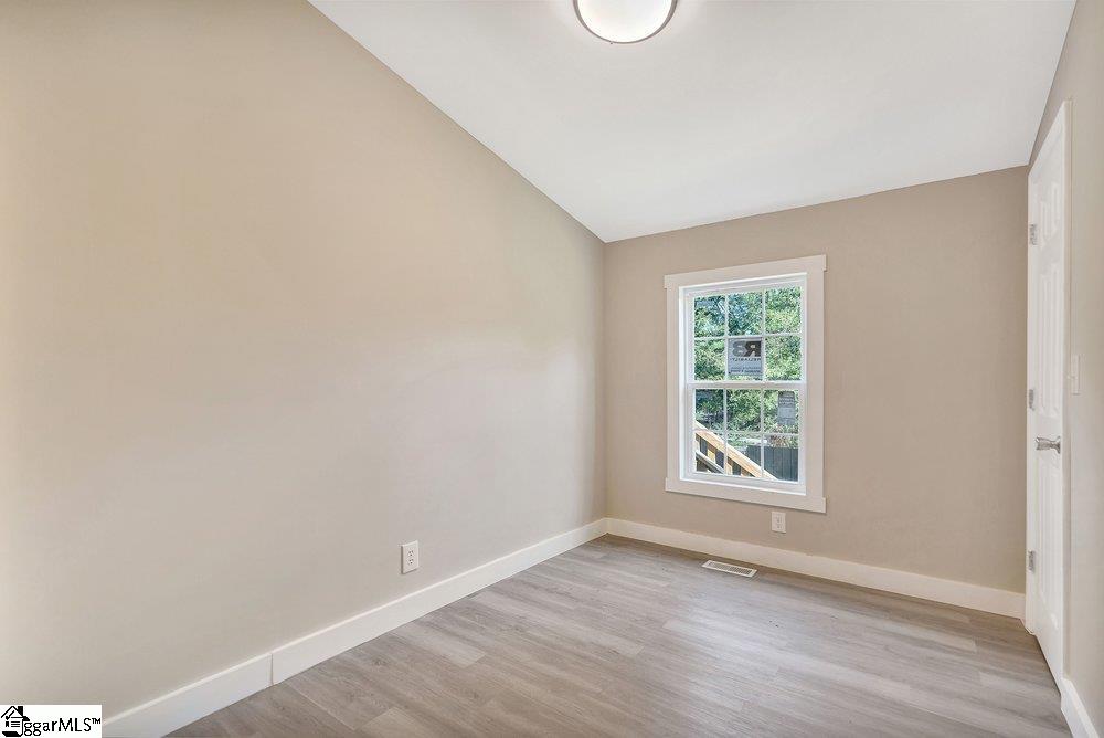 20 Chapman Lane Property Photo 15