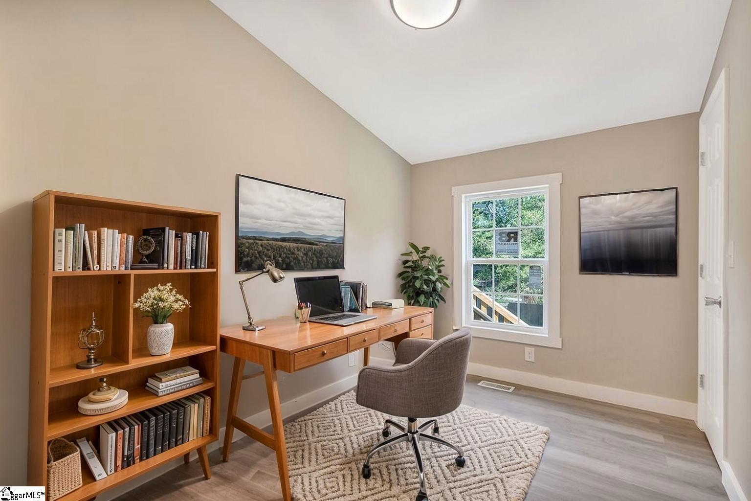 20 Chapman Lane Property Photo 16