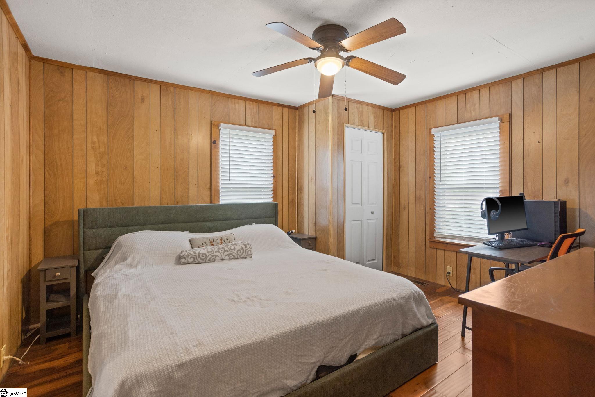 10 Hollywood Street Property Photo 14