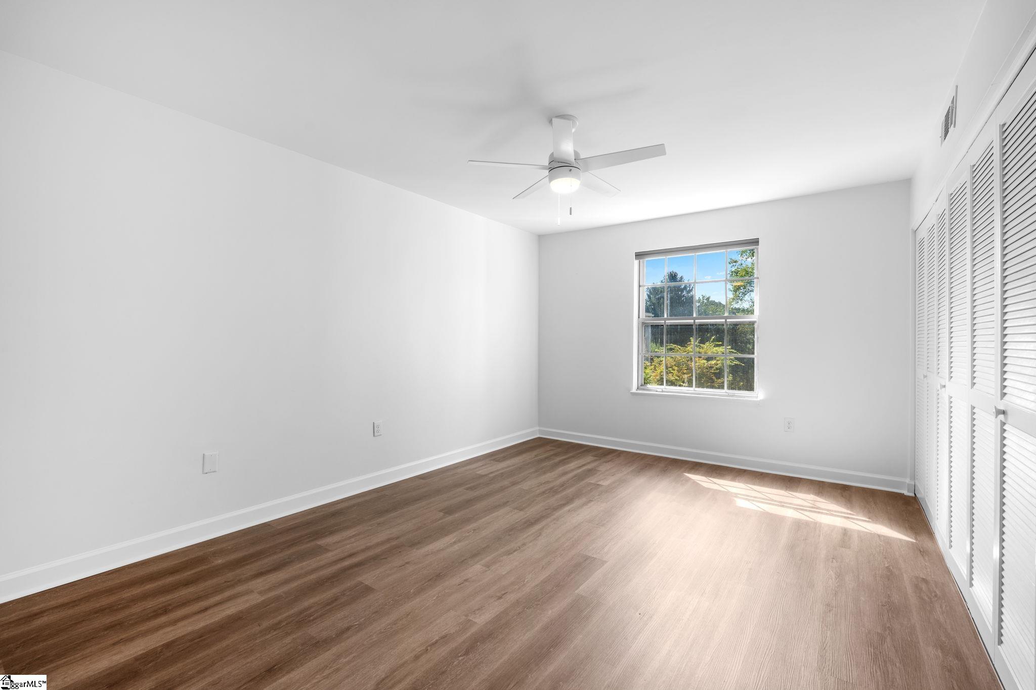 925 Cleveland Street Property Photo 17