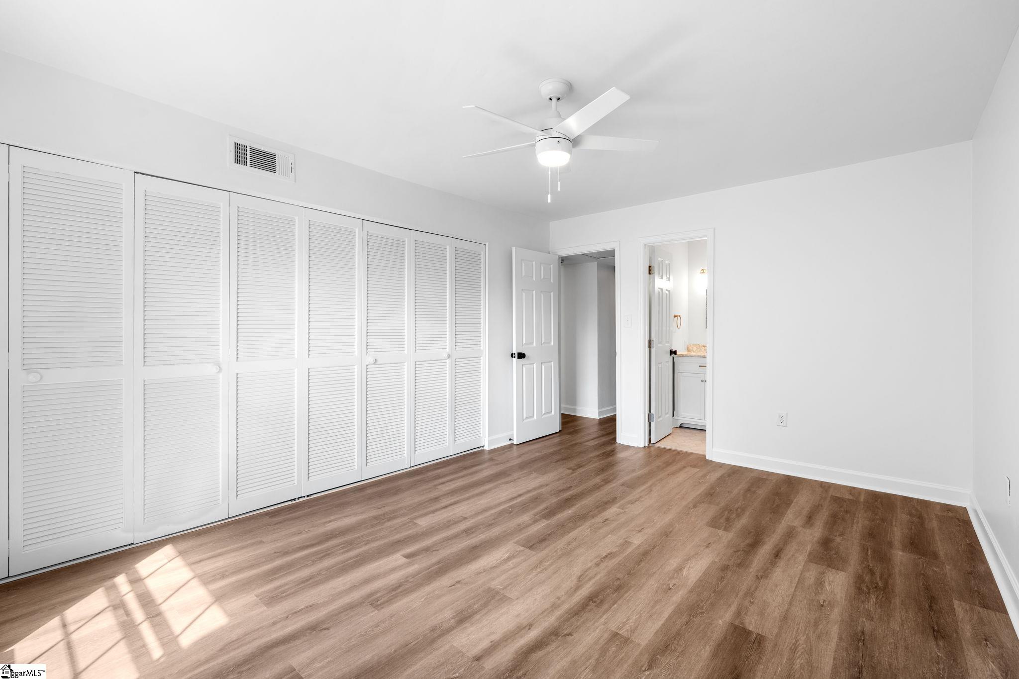 925 Cleveland Street Property Photo 18