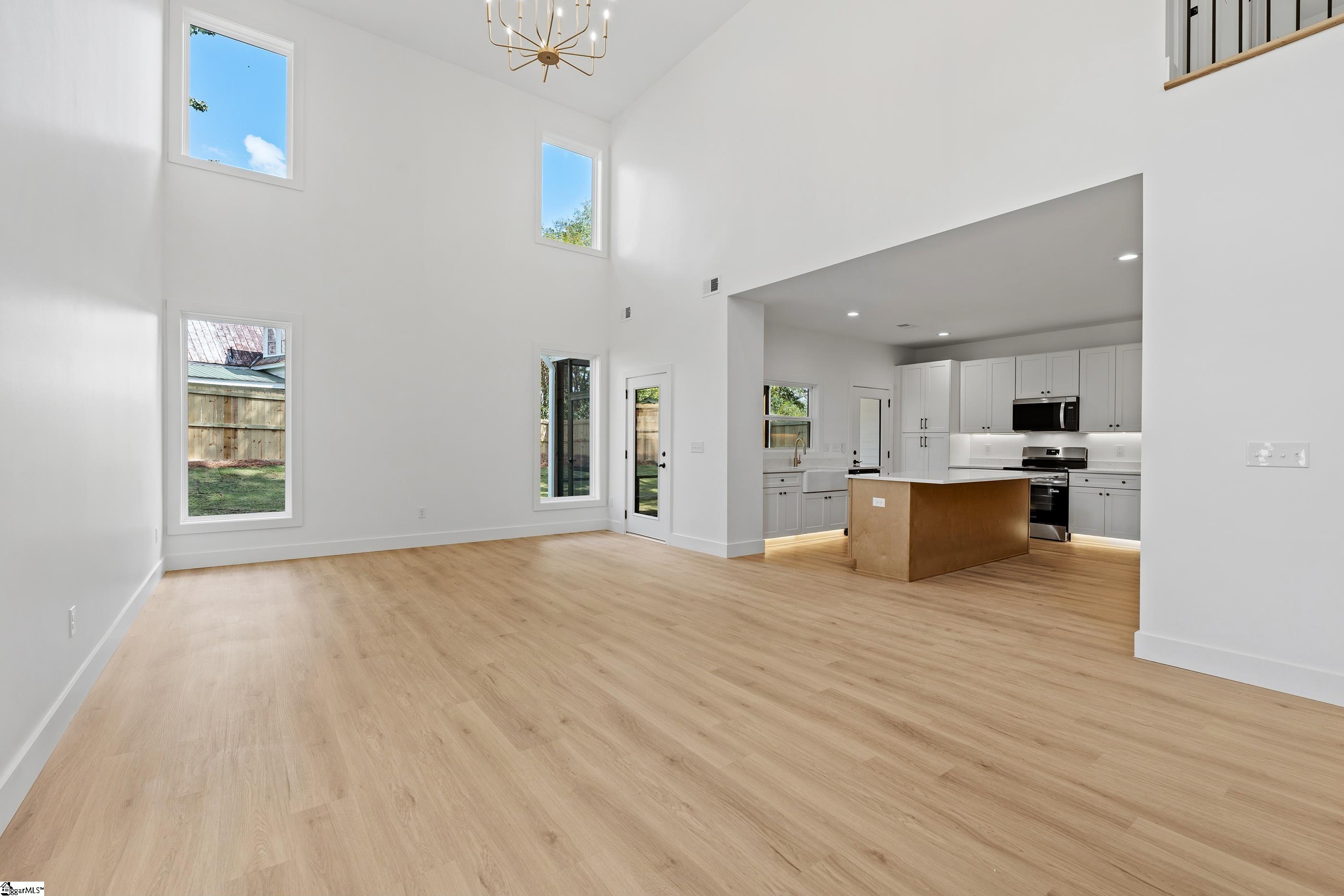 119 Park Drive Property Photo 7