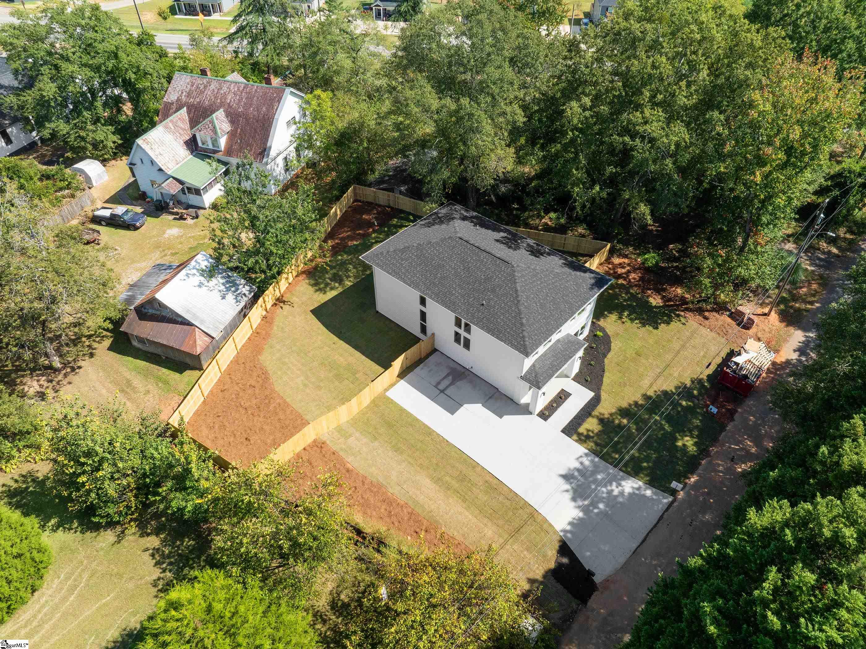 119 Park Drive Property Photo 12