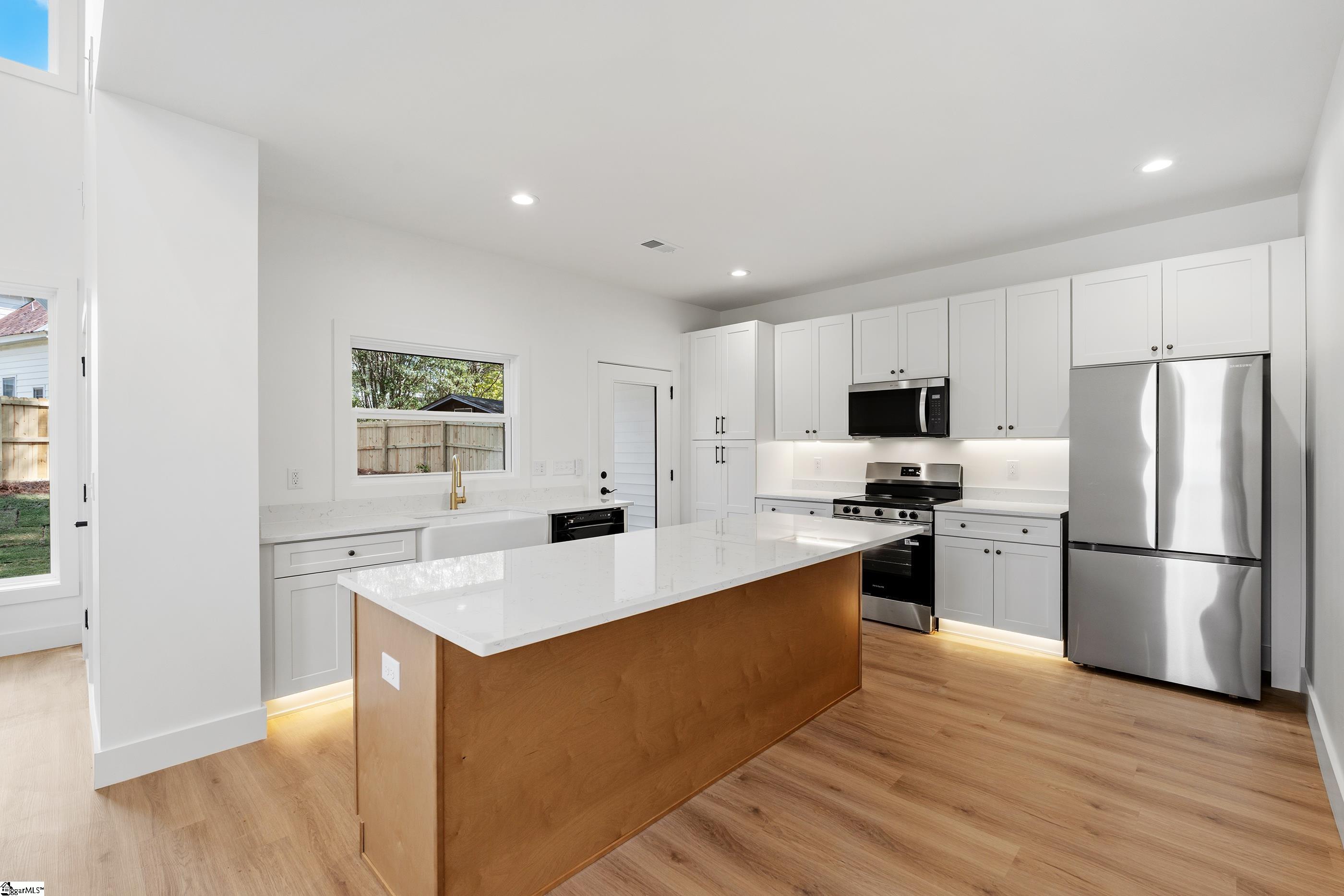 119 Park Drive Property Photo 15