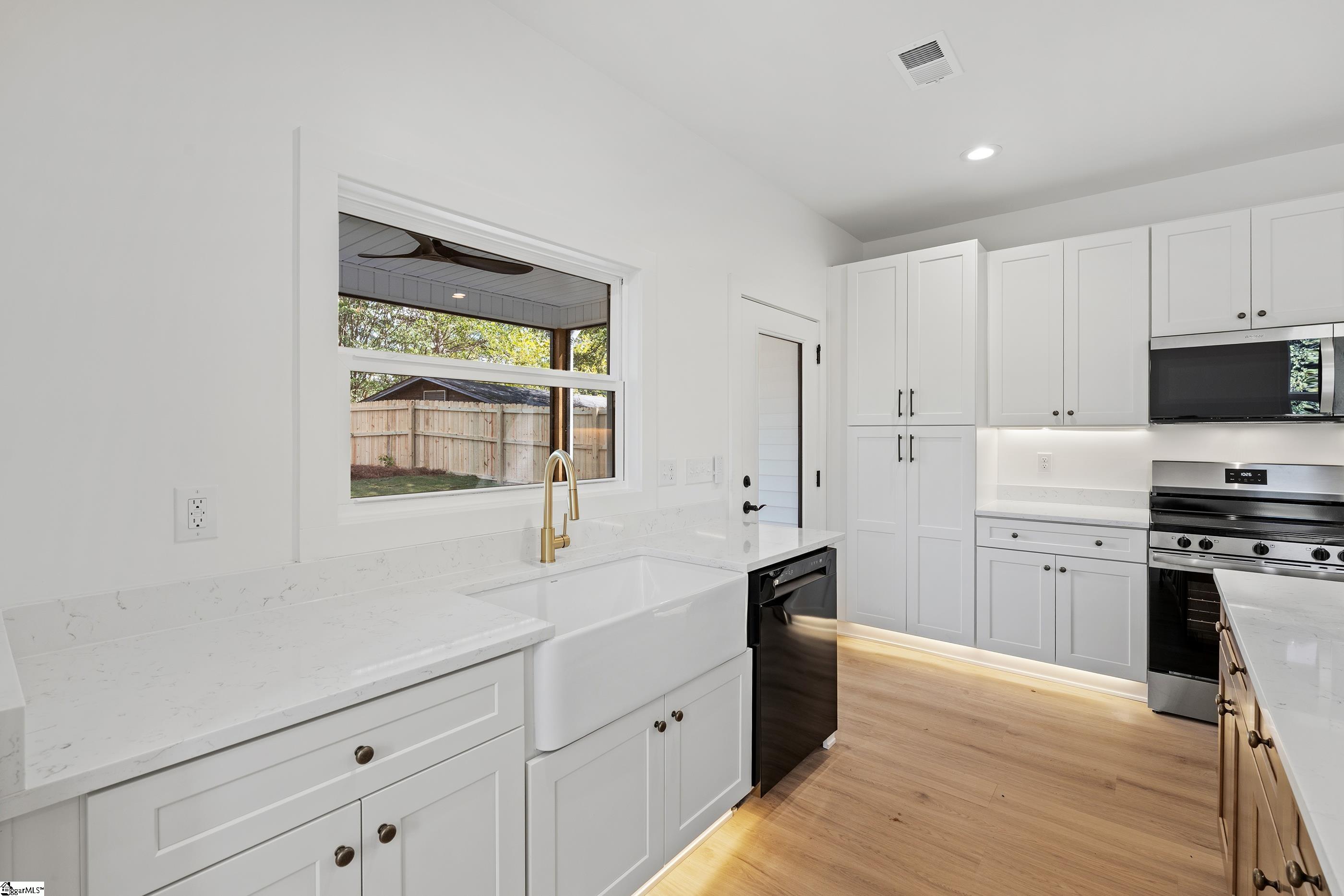 119 Park Drive Property Photo 19