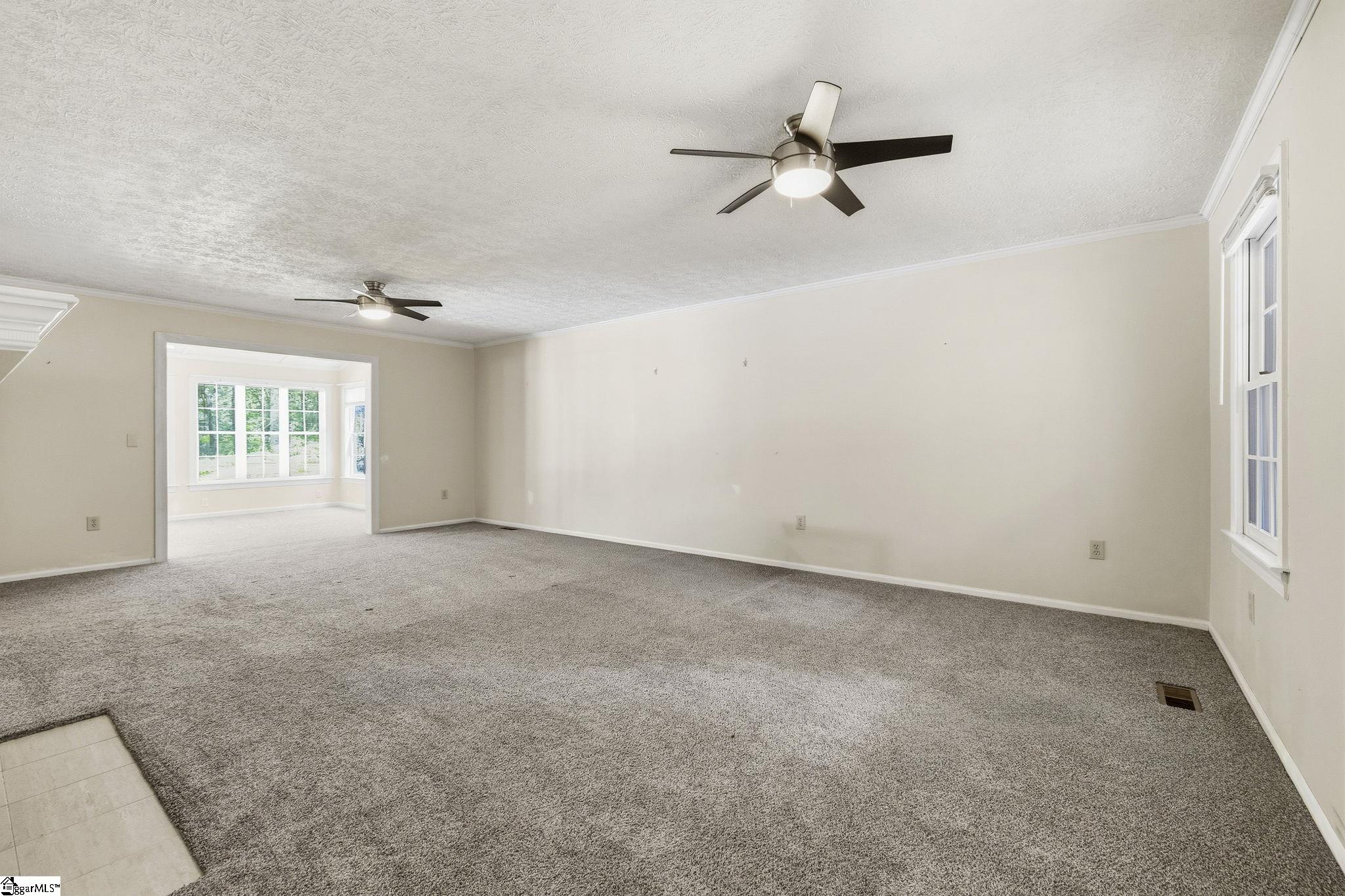 3 Eastern Pointe Property Photo 6