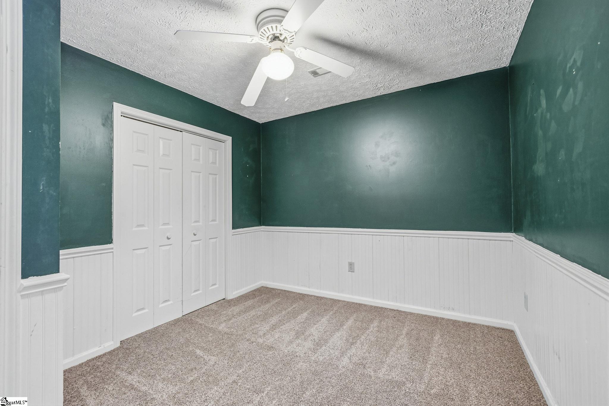3 Eastern Pointe Property Photo 26