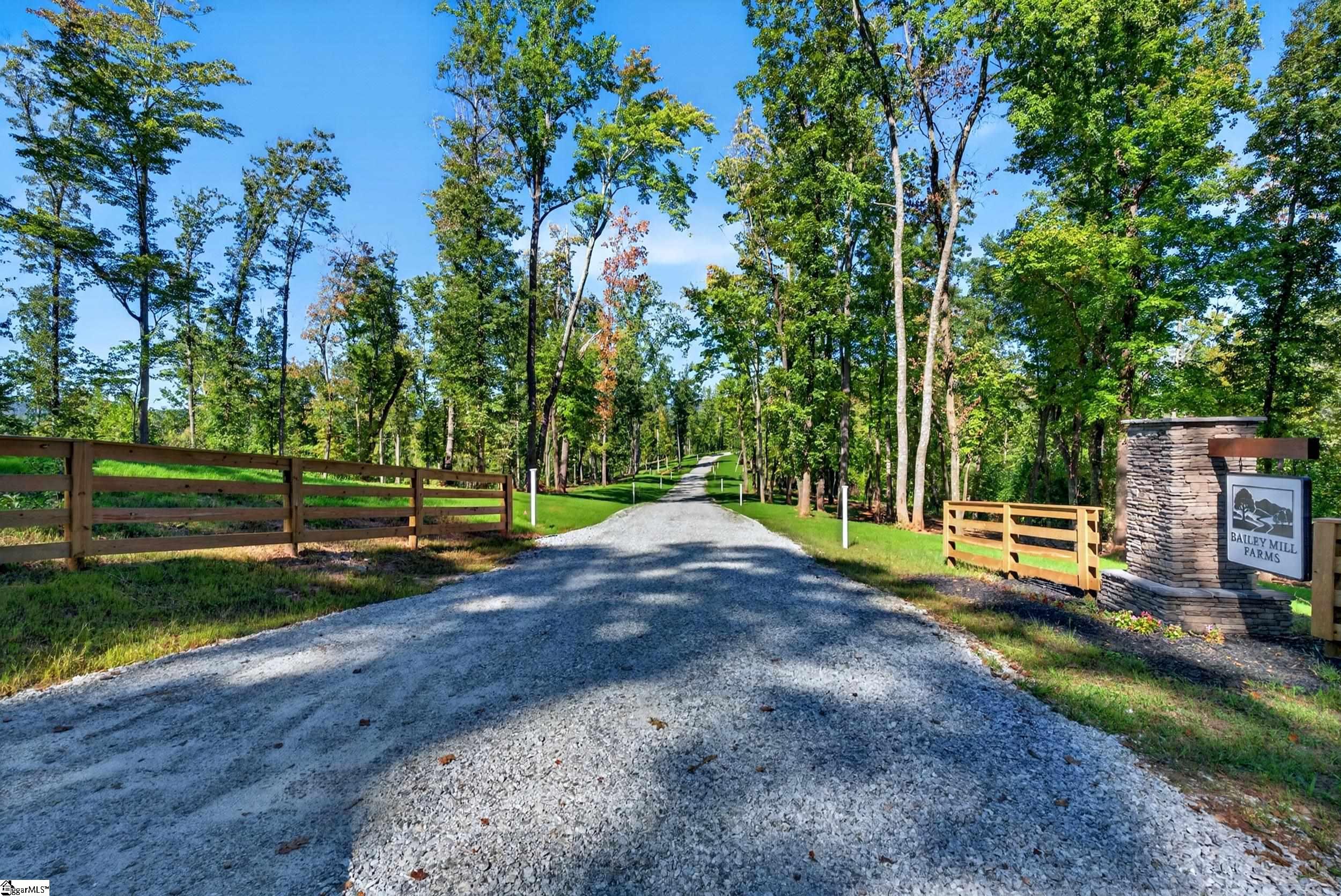 540 Chinquapin Road Property Photo 4